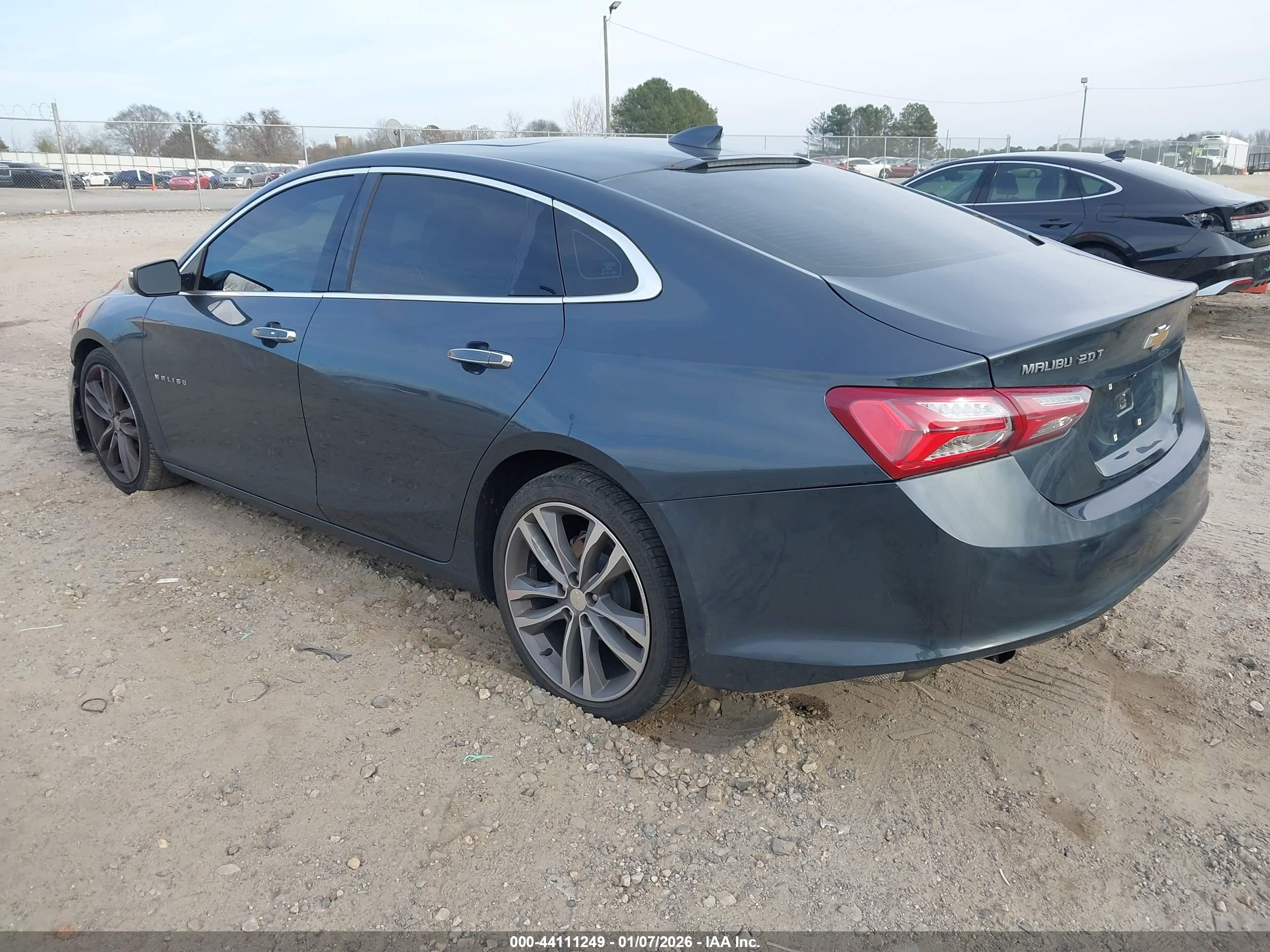 CHEVROLET MALIBU image 3