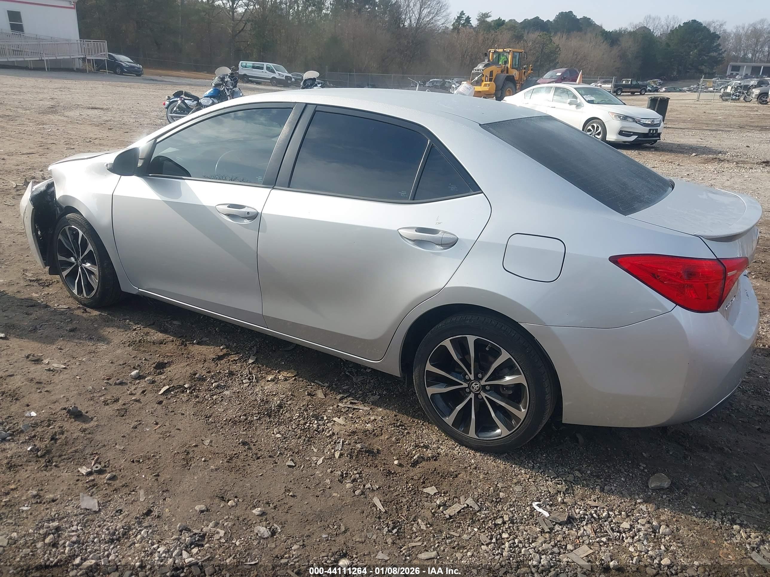 TOYOTA COROLLA image 3
