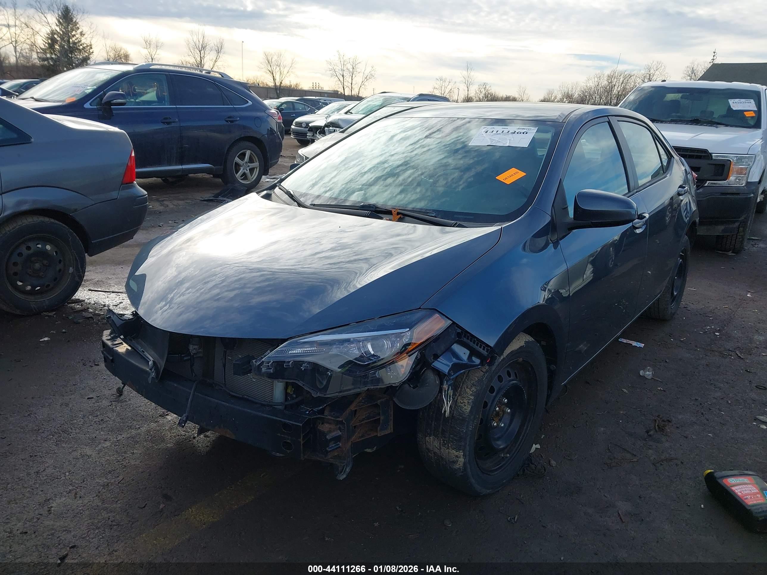 TOYOTA COROLLA image 2