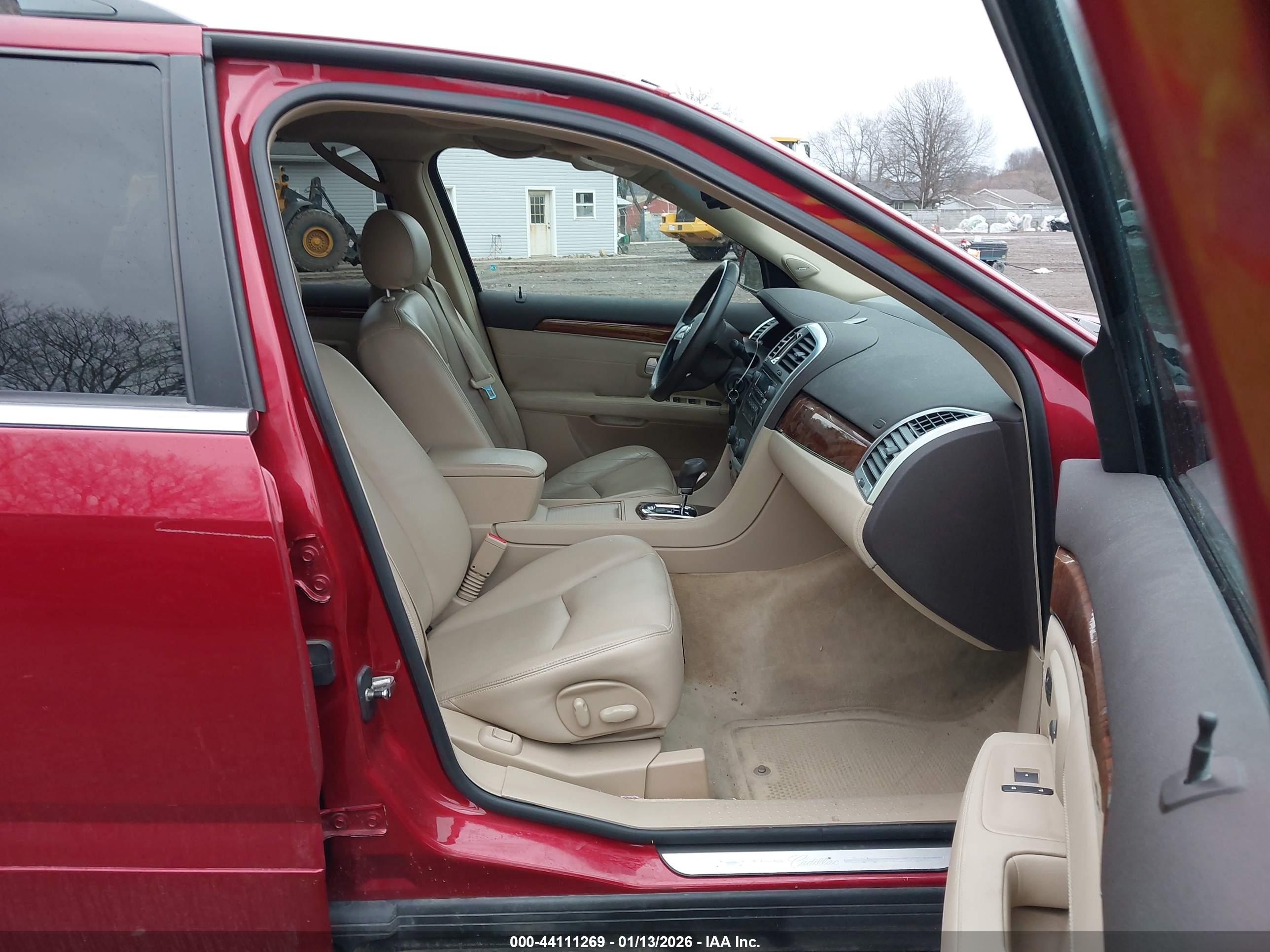 CADILLAC SRX image 5