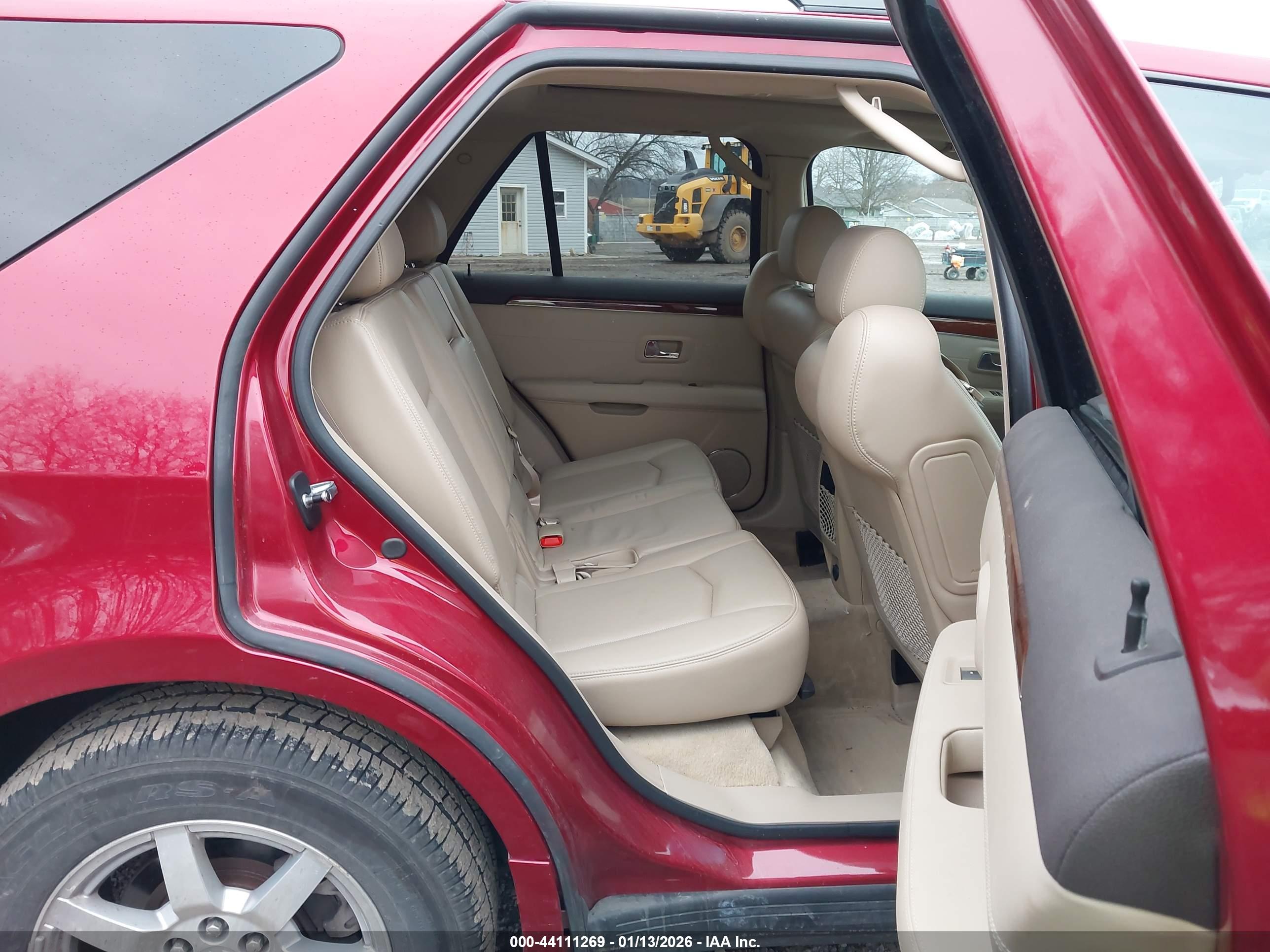 CADILLAC SRX image 8