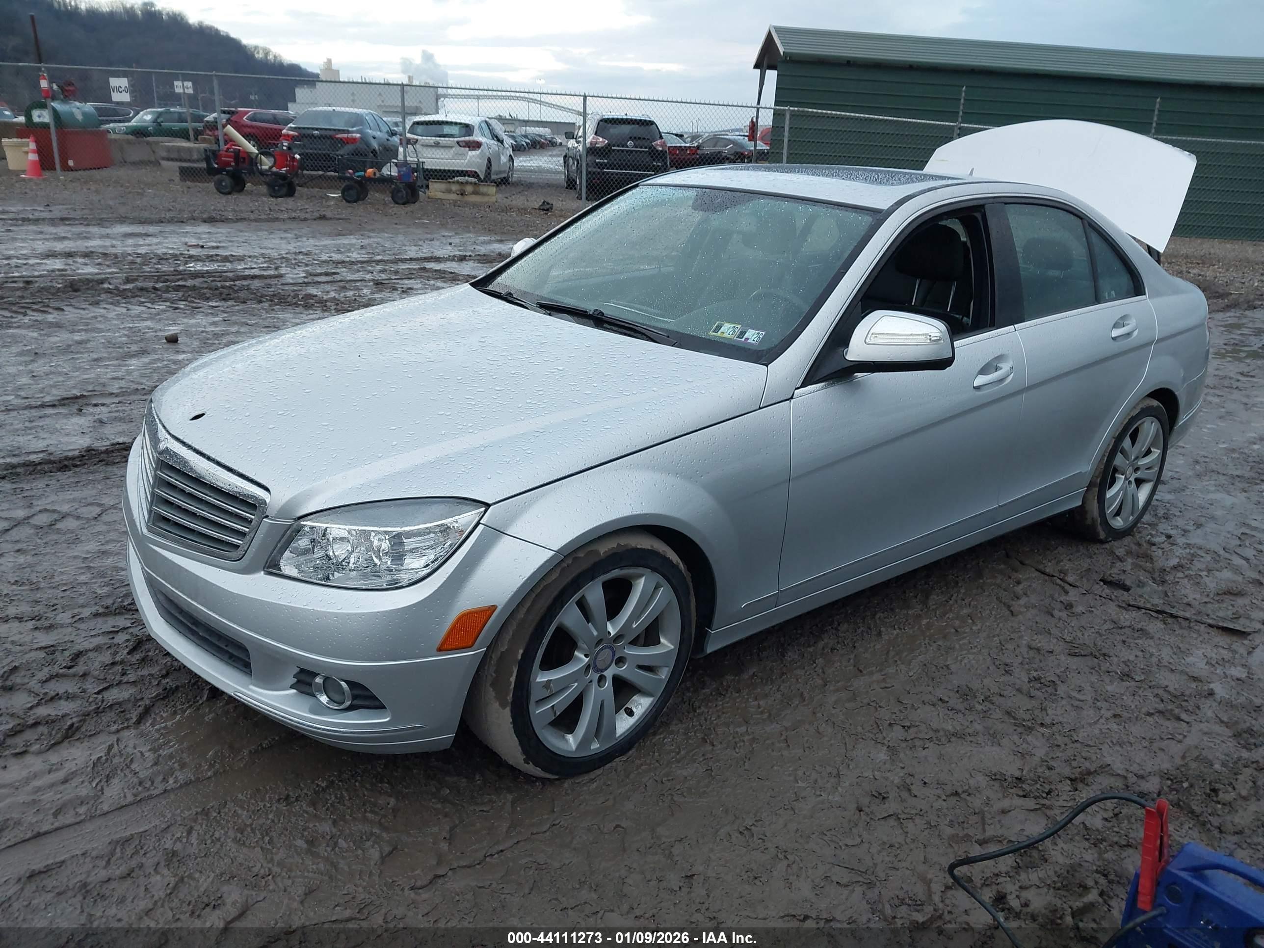 MERCEDES-BENZ C image 2