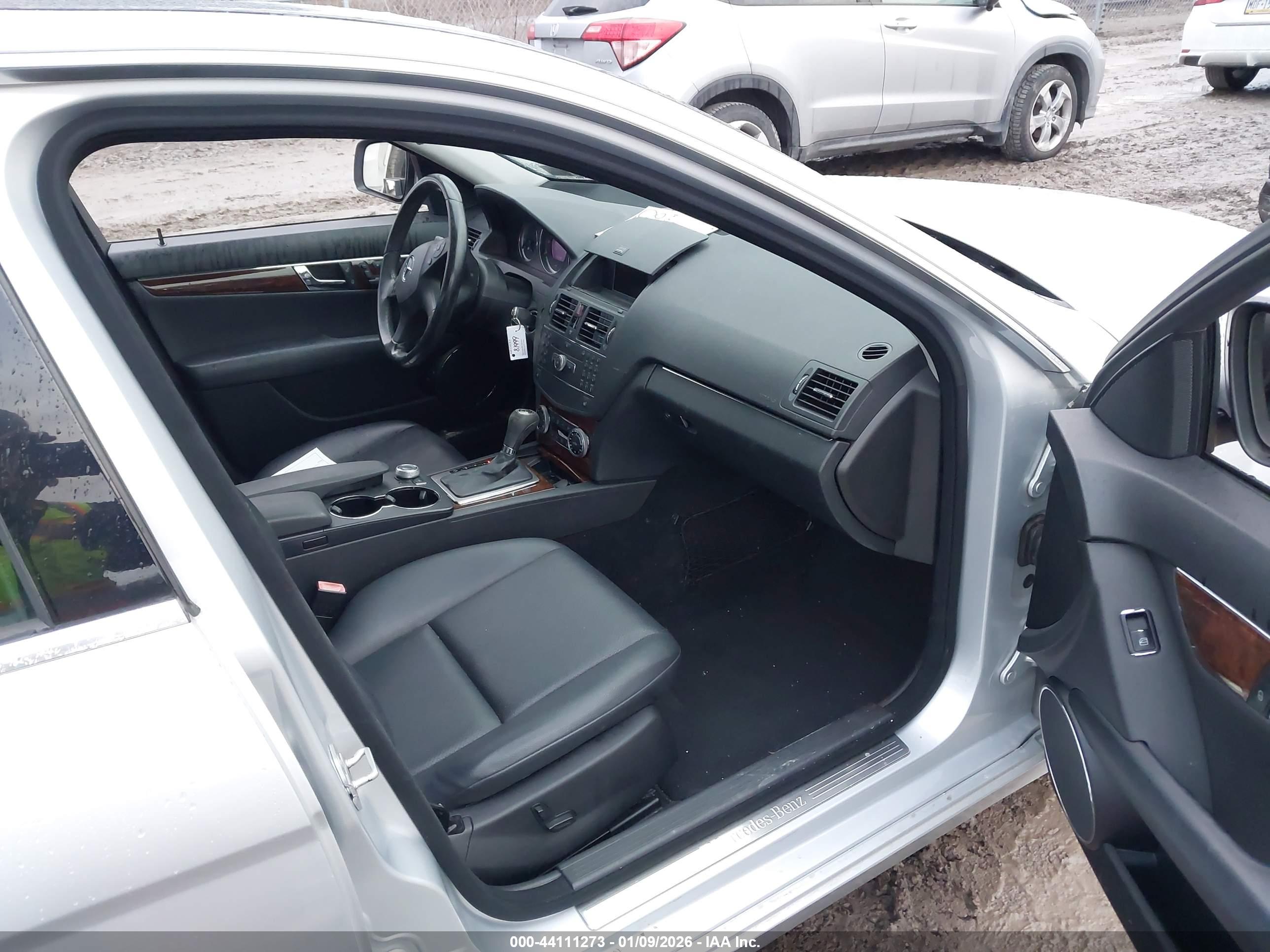 MERCEDES-BENZ C image 5