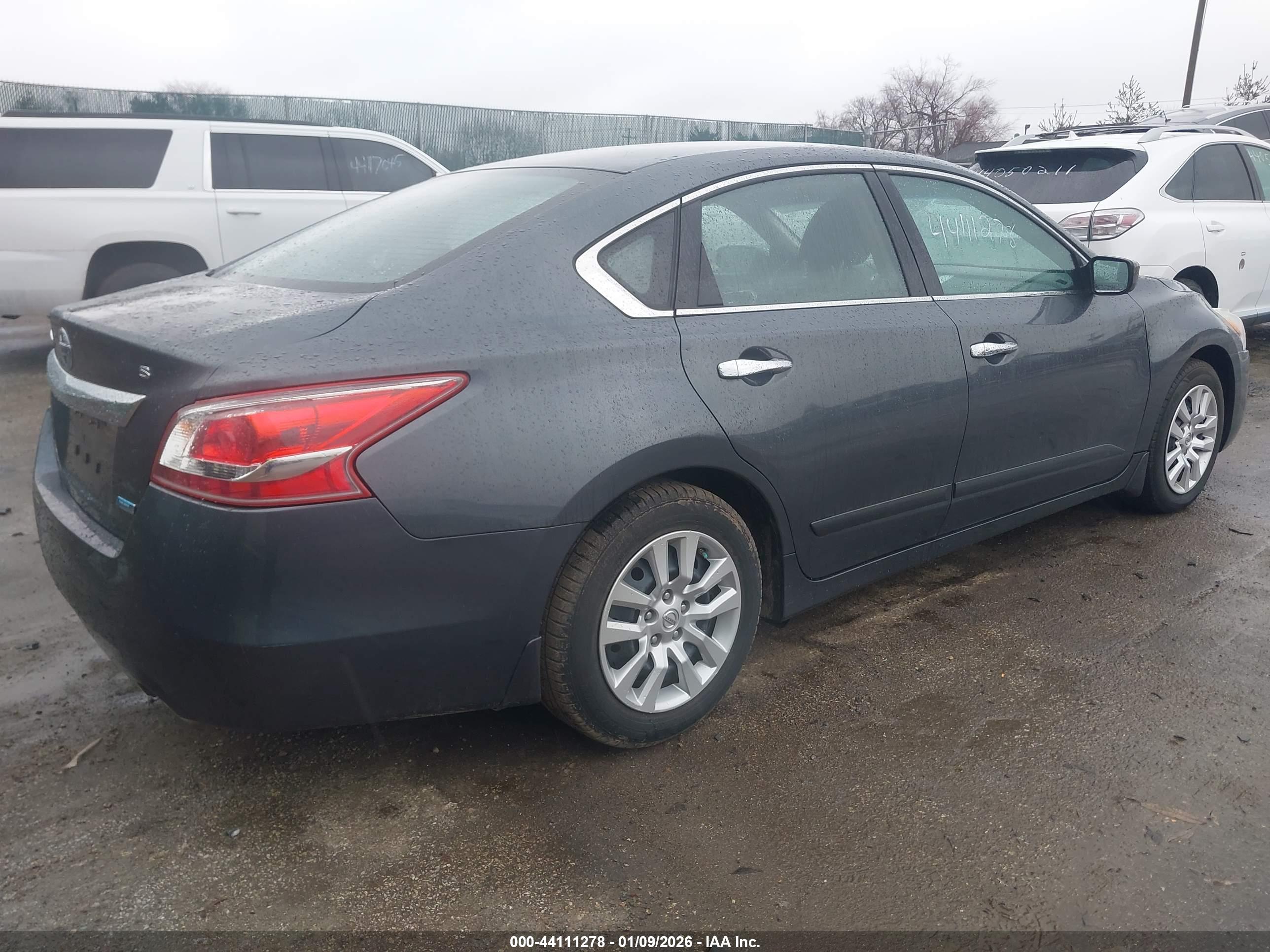 NISSAN ALTIMA image 4