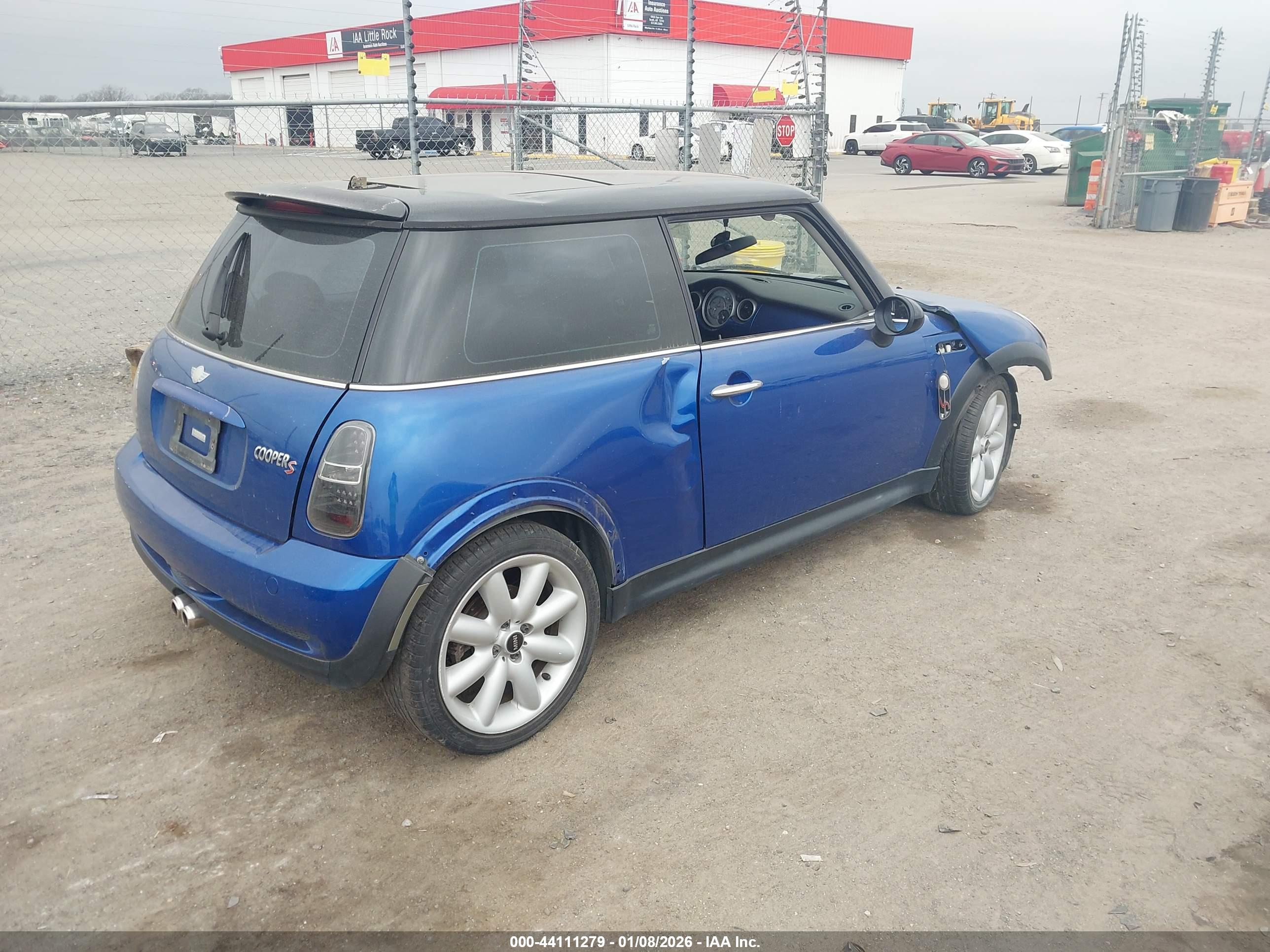 MINI COOPER image 4