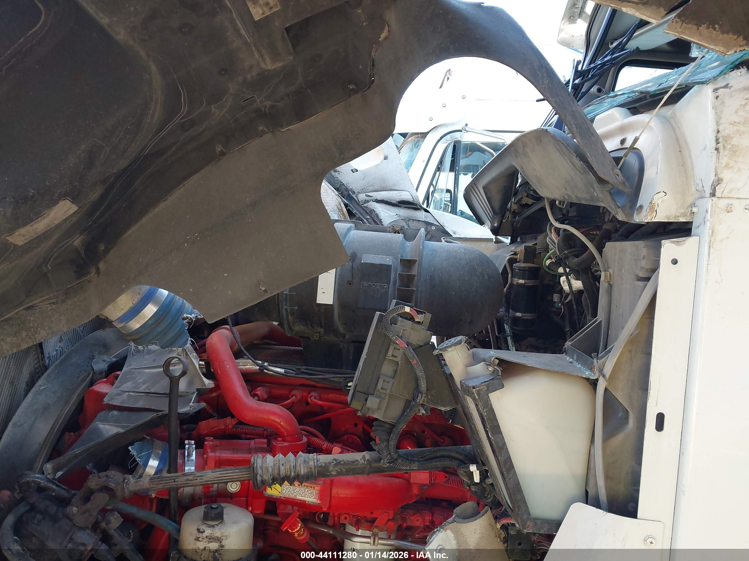 KENWORTH CONSTRUCTION image 10
