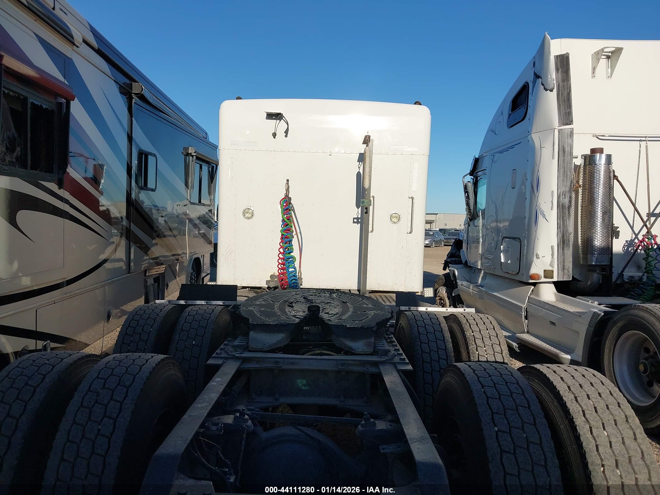 KENWORTH CONSTRUCTION image 8