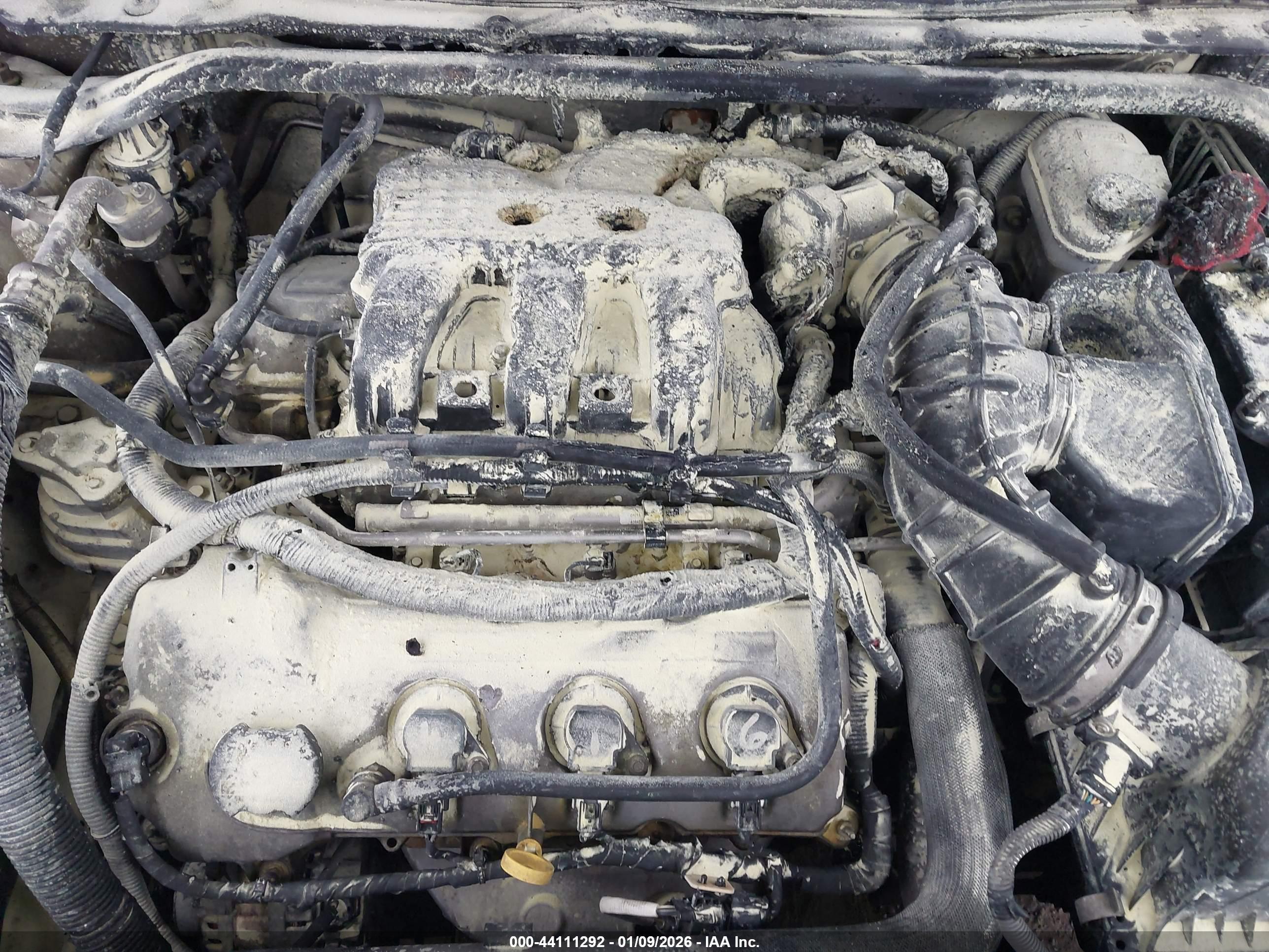 FORD TAURUS image 10