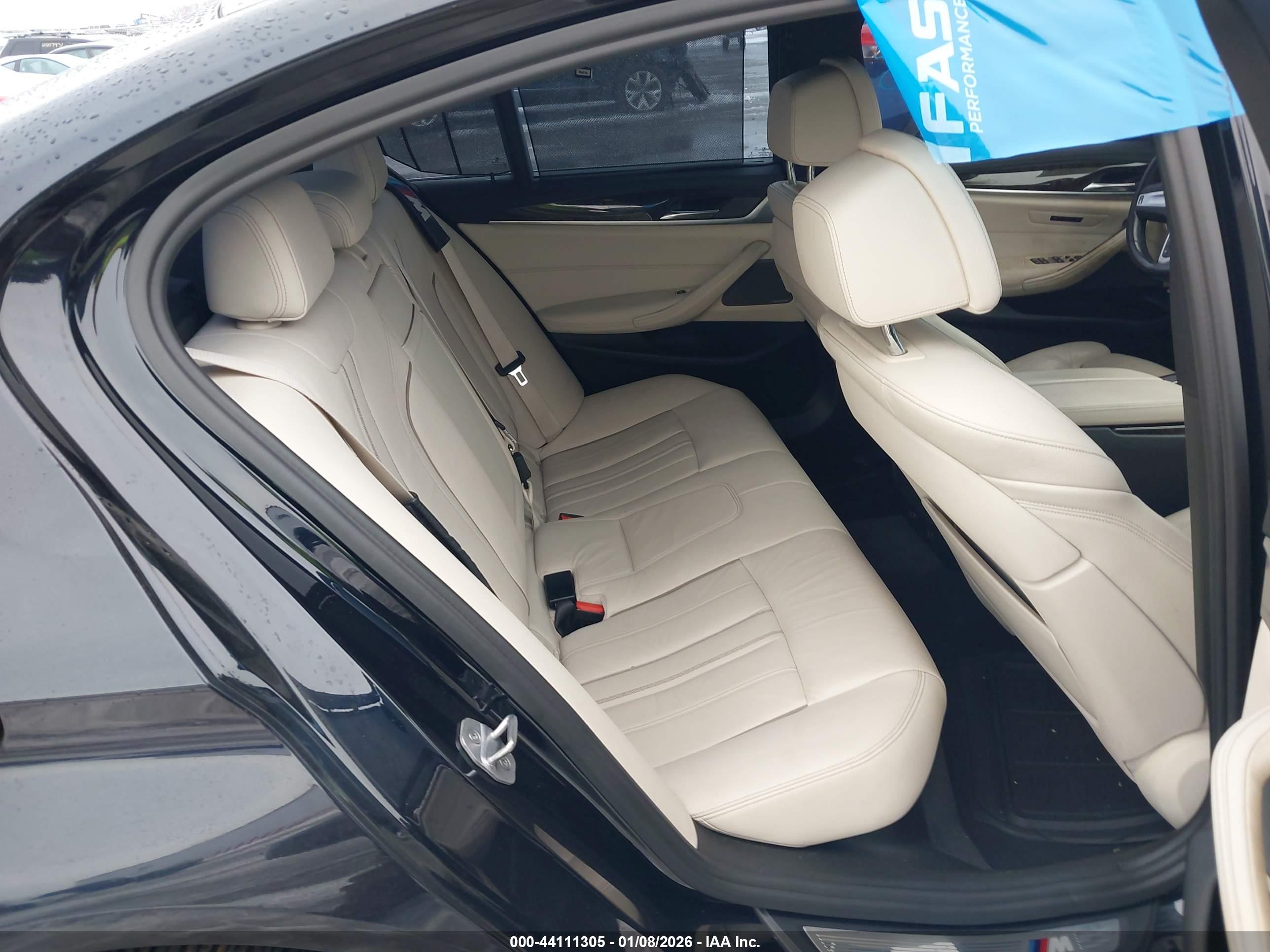 BMW 530I image 8