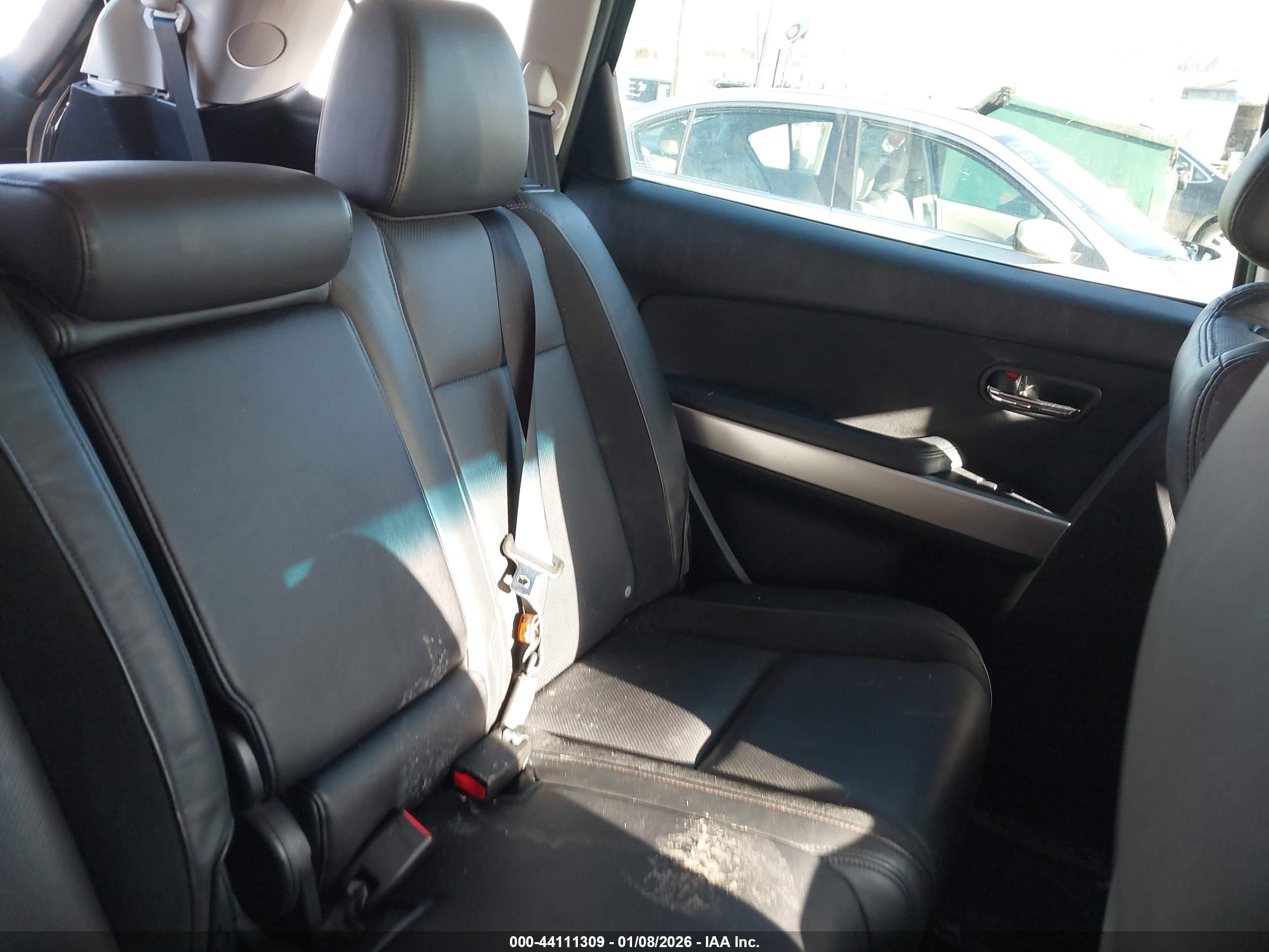 MAZDA CX-9 image 8