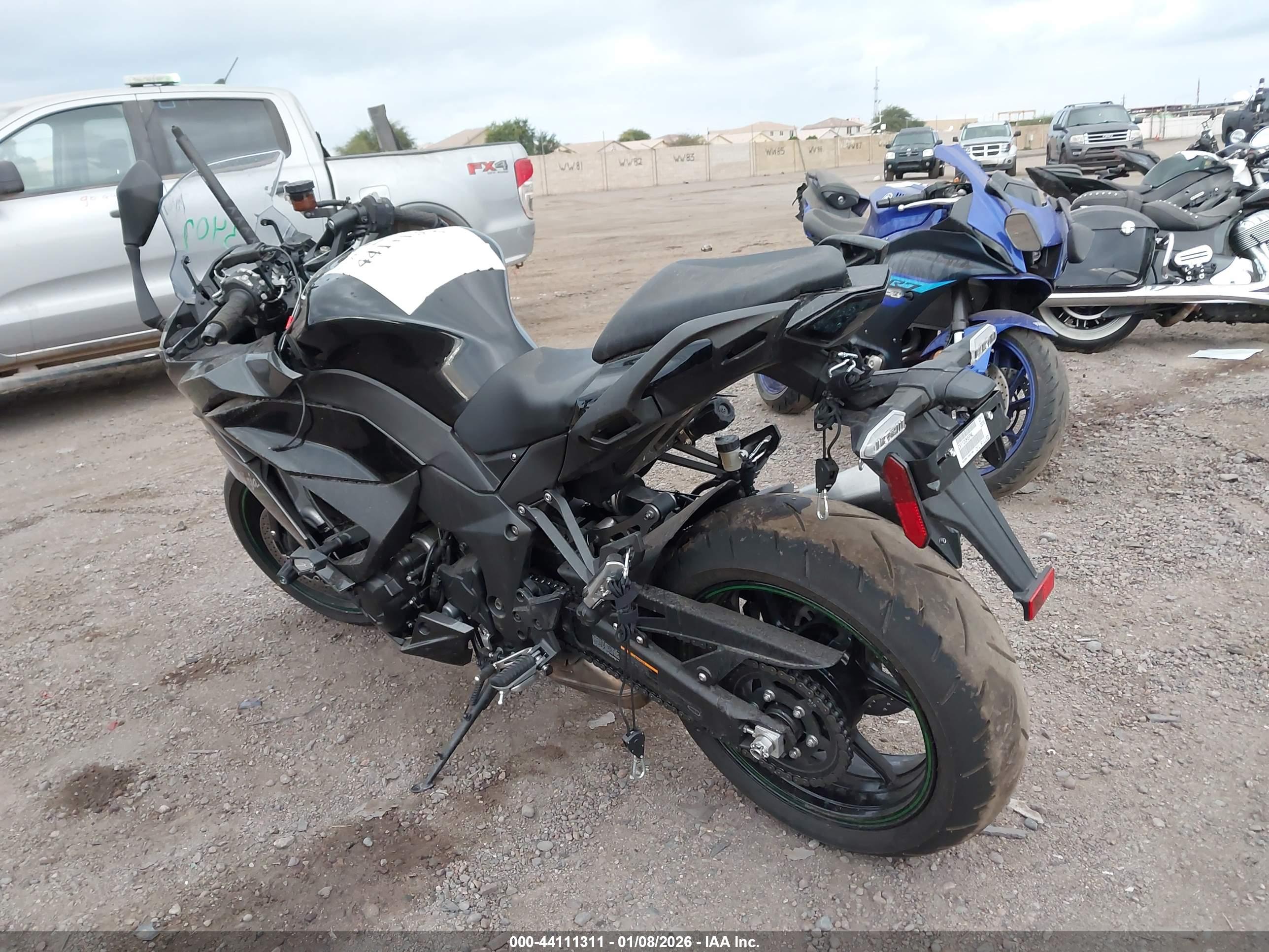 KAWASAKI ZX1100 image 3