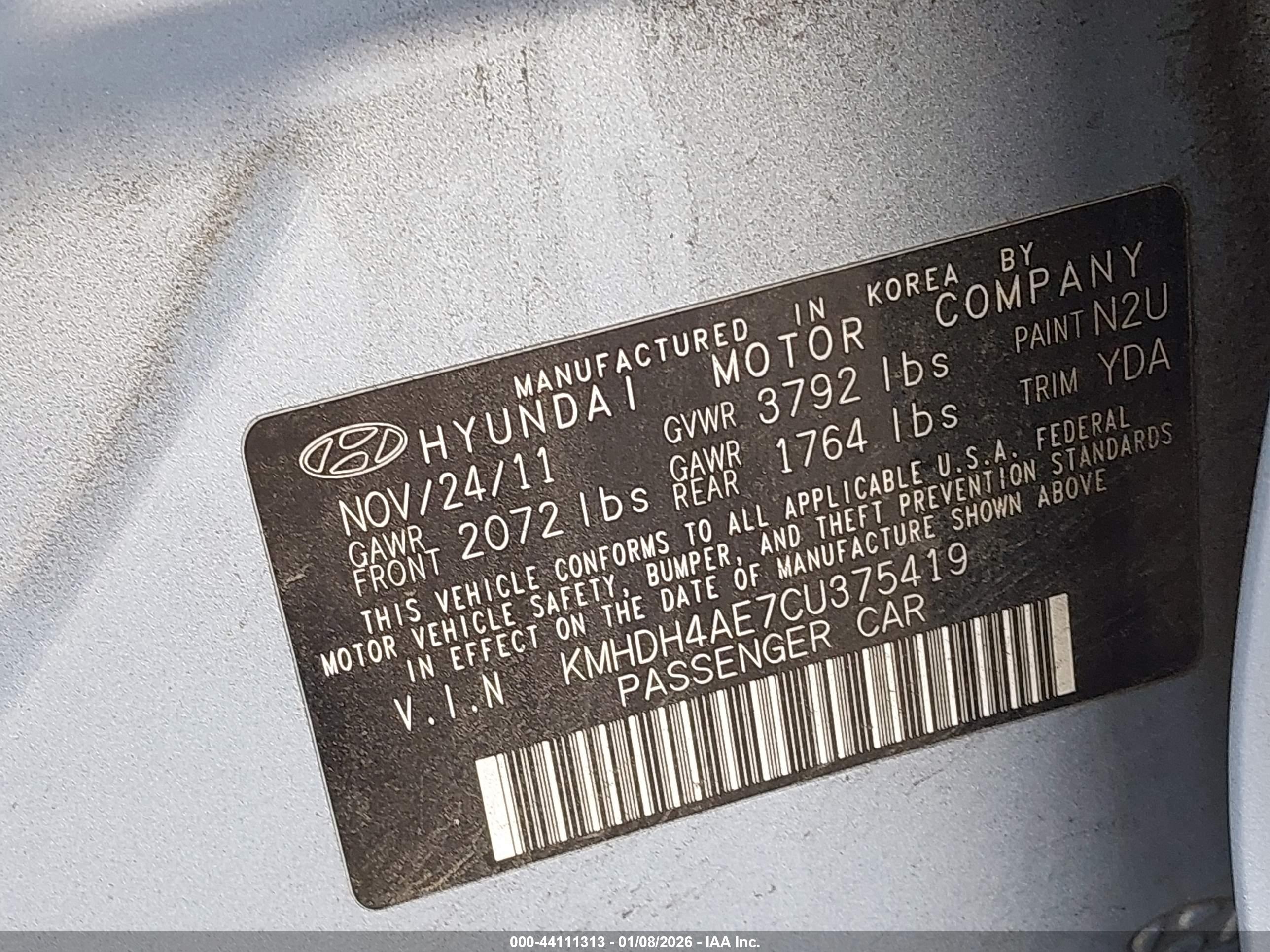 HYUNDAI ELANTRA image 9