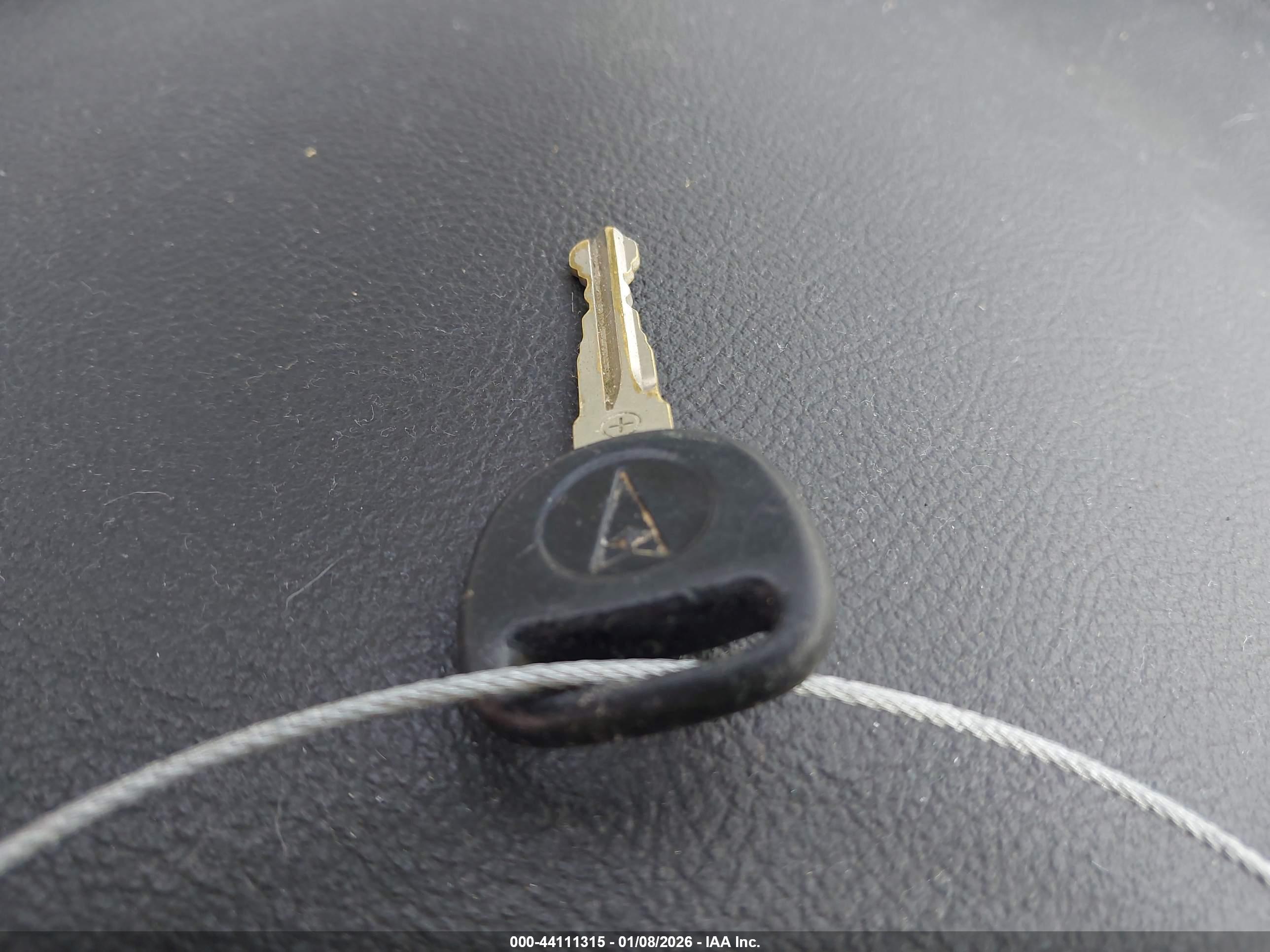 PONTIAC G6 image 11