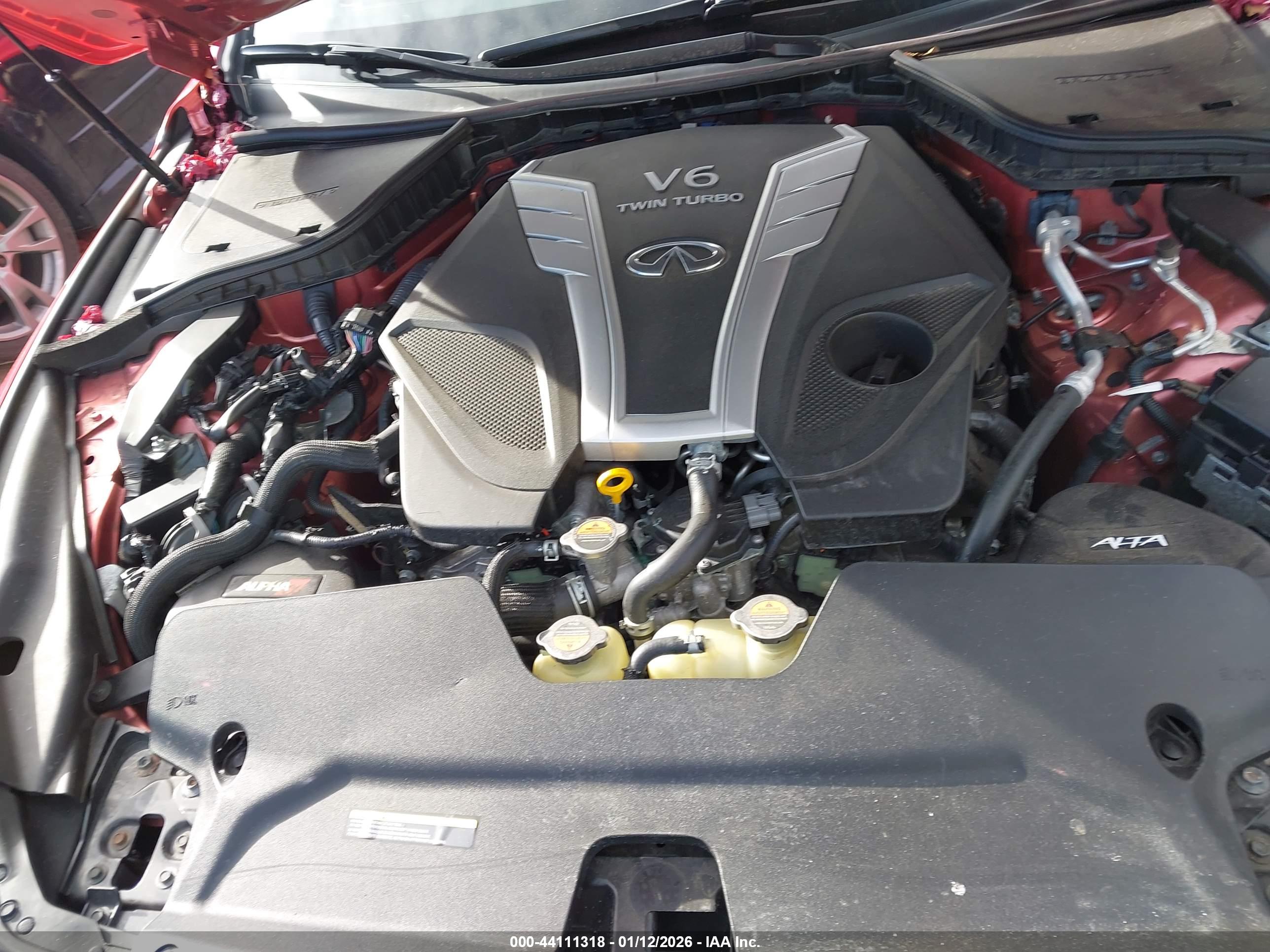 INFINITI Q50 image 10