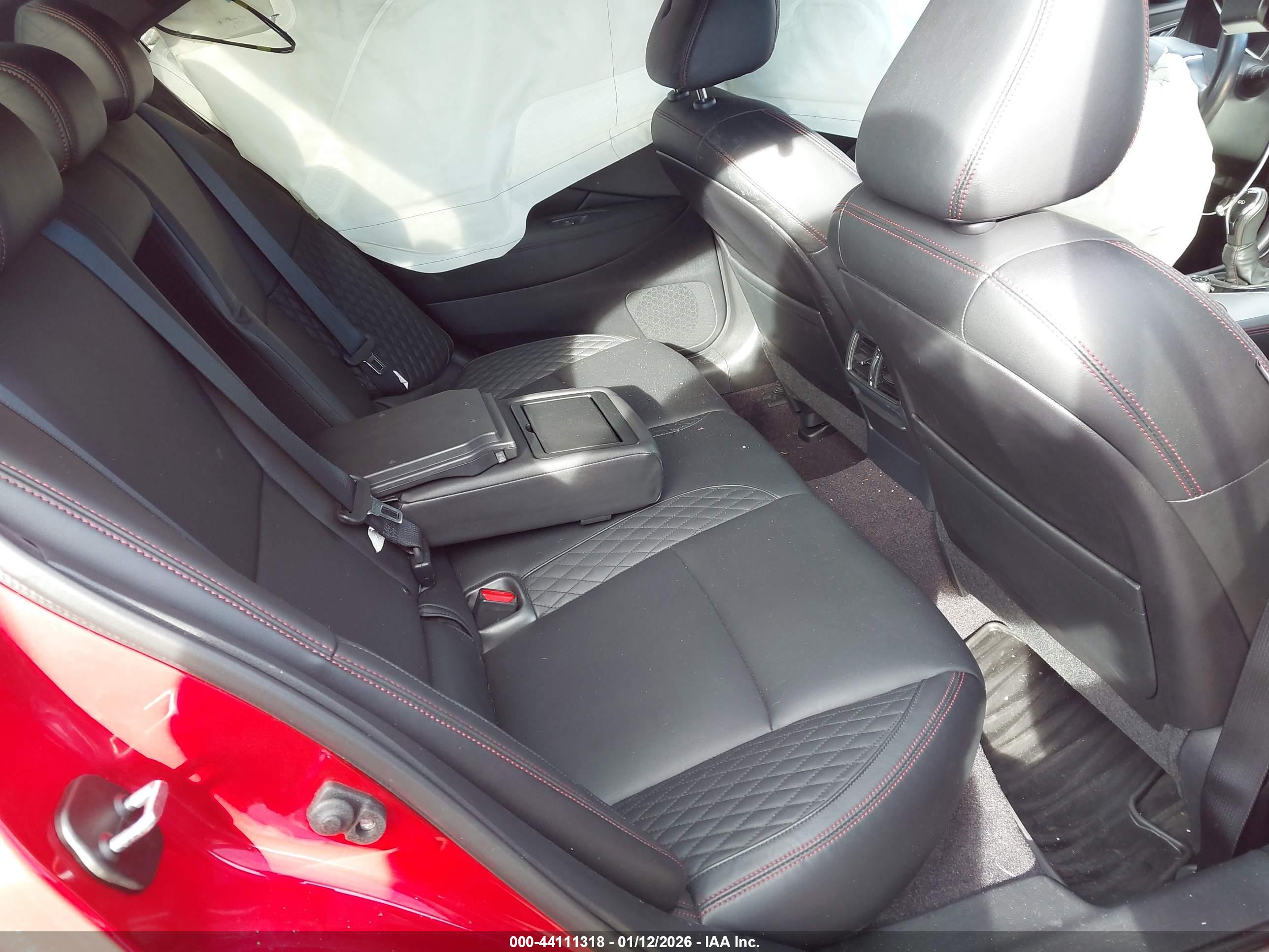 INFINITI Q50 image 8