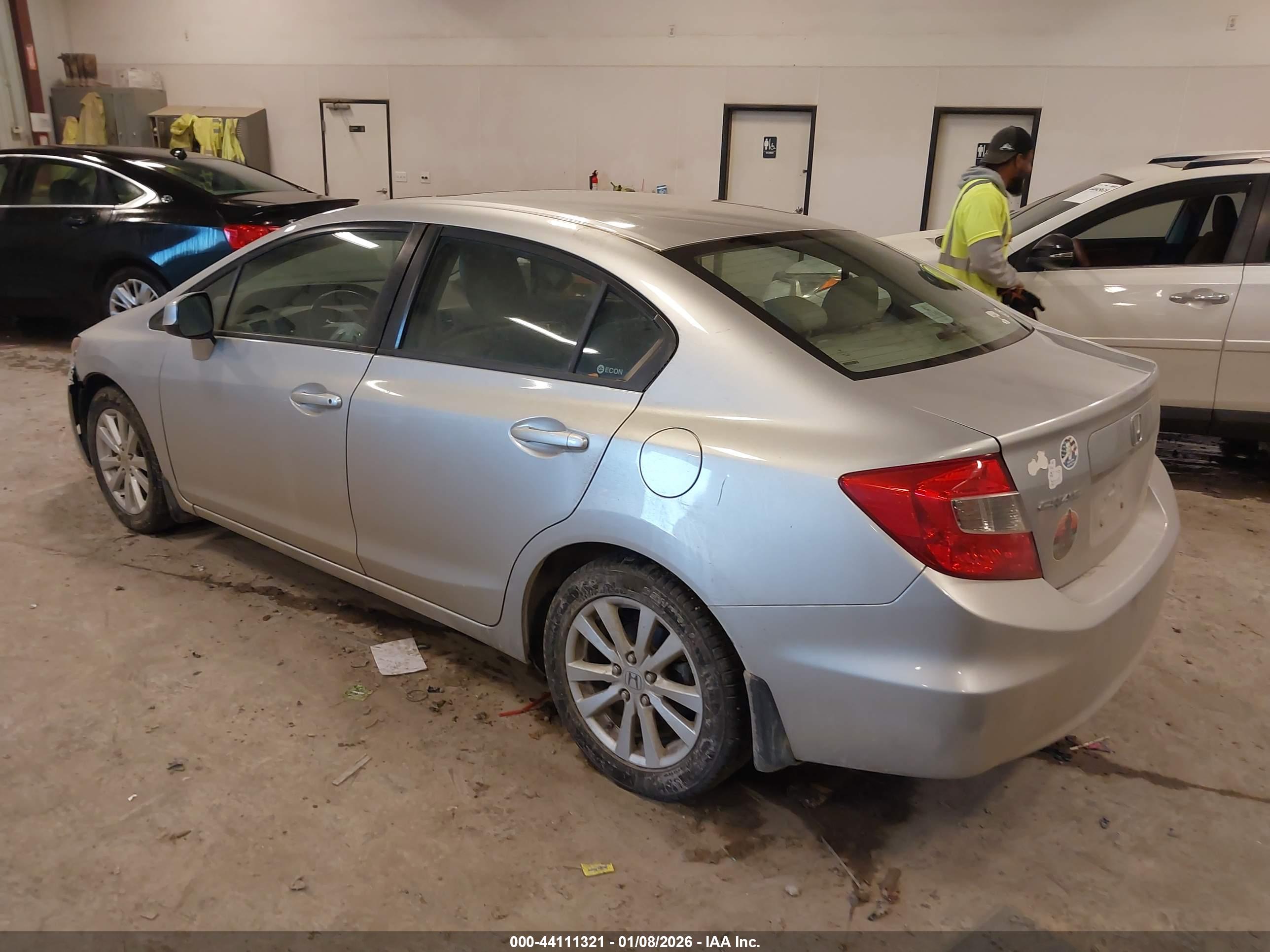 HONDA CIVIC image 3