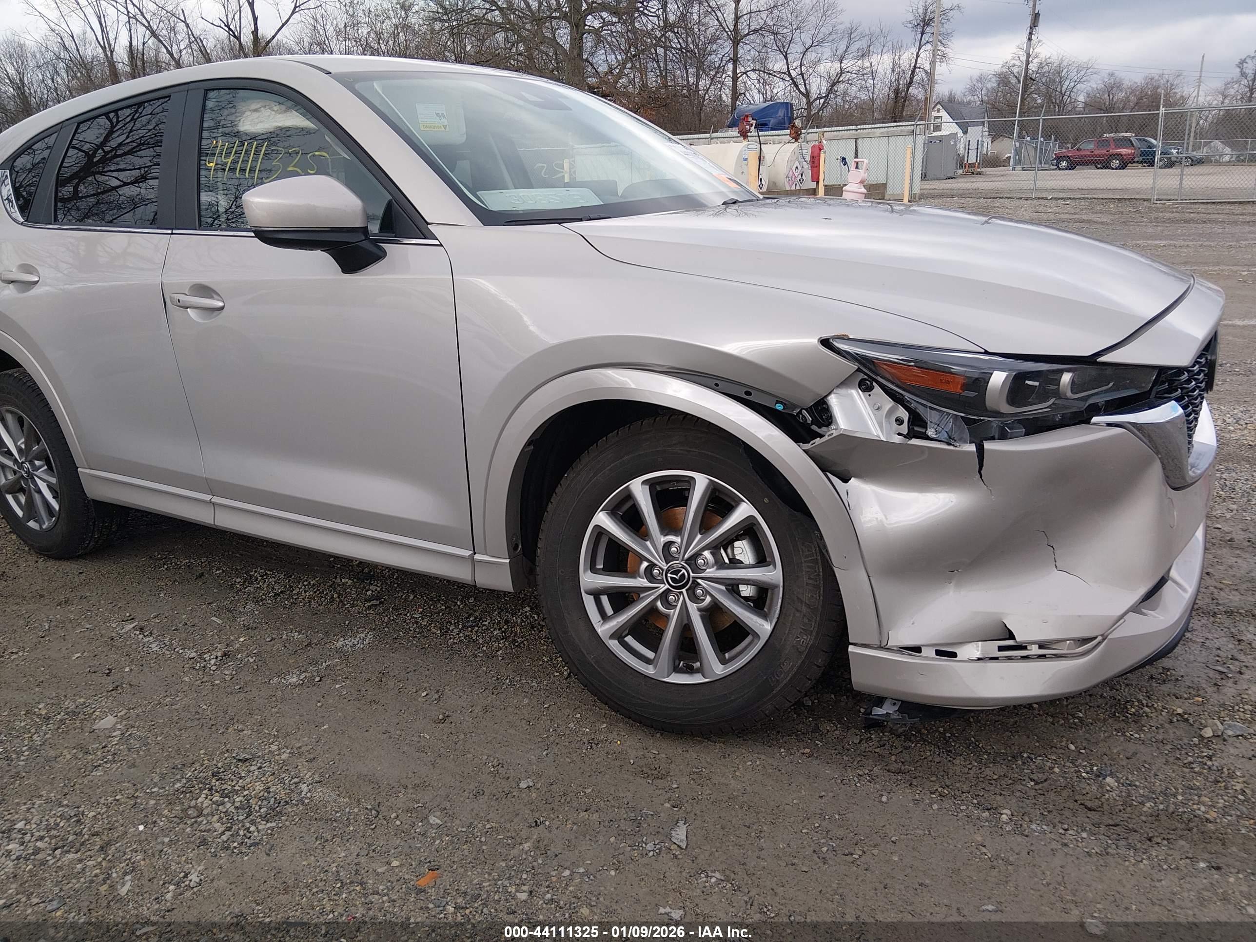 MAZDA CX-5 image 6