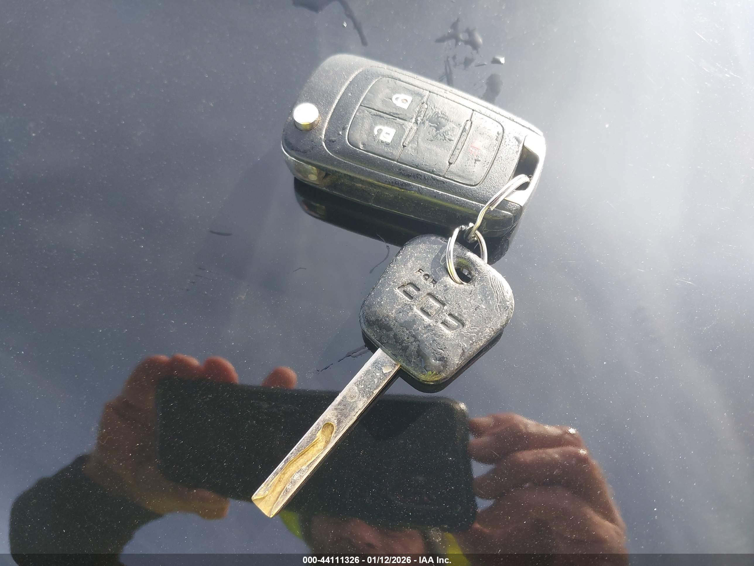 CHEVROLET EQUINOX image 11