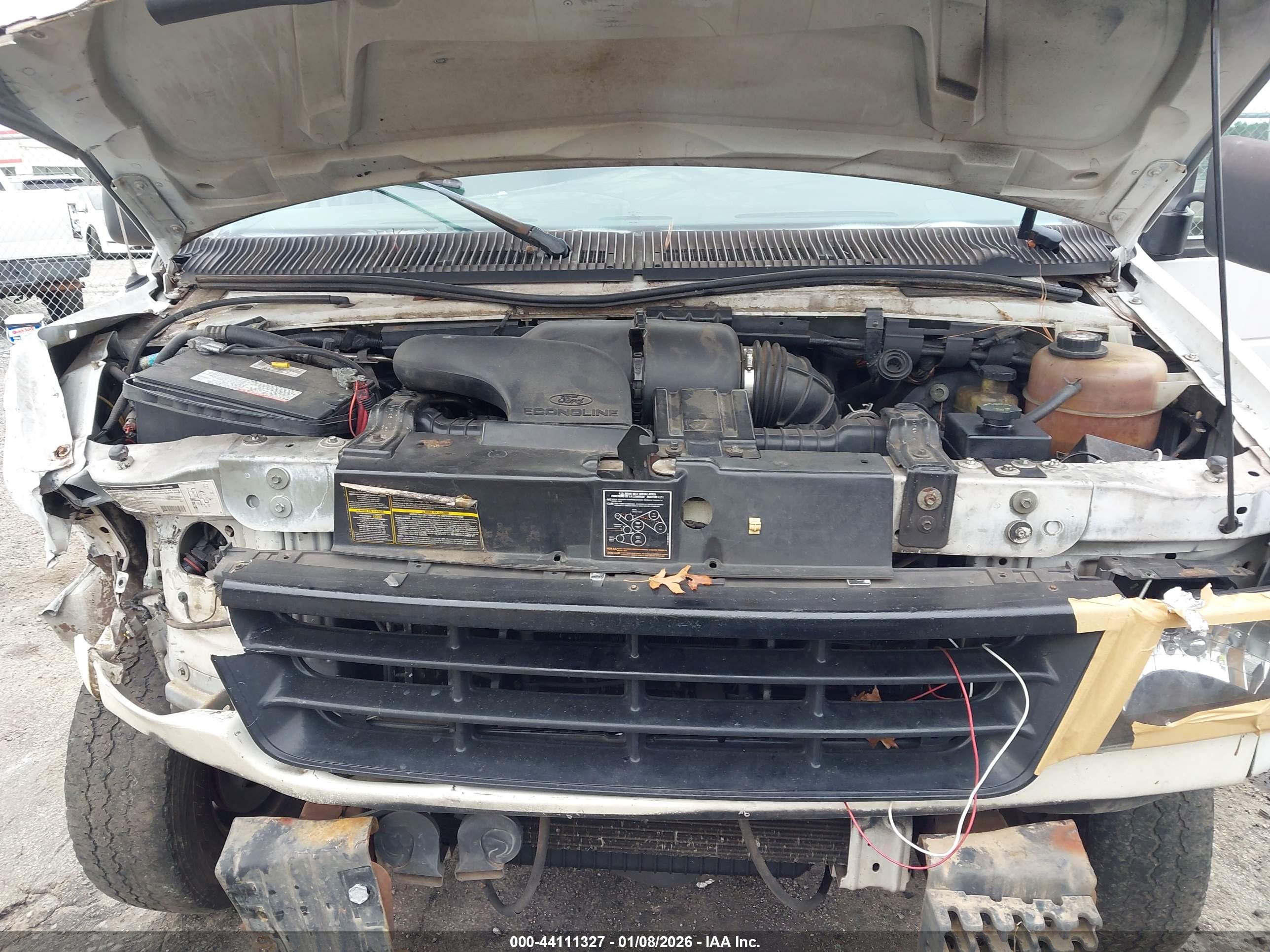 FORD E-250 image 10