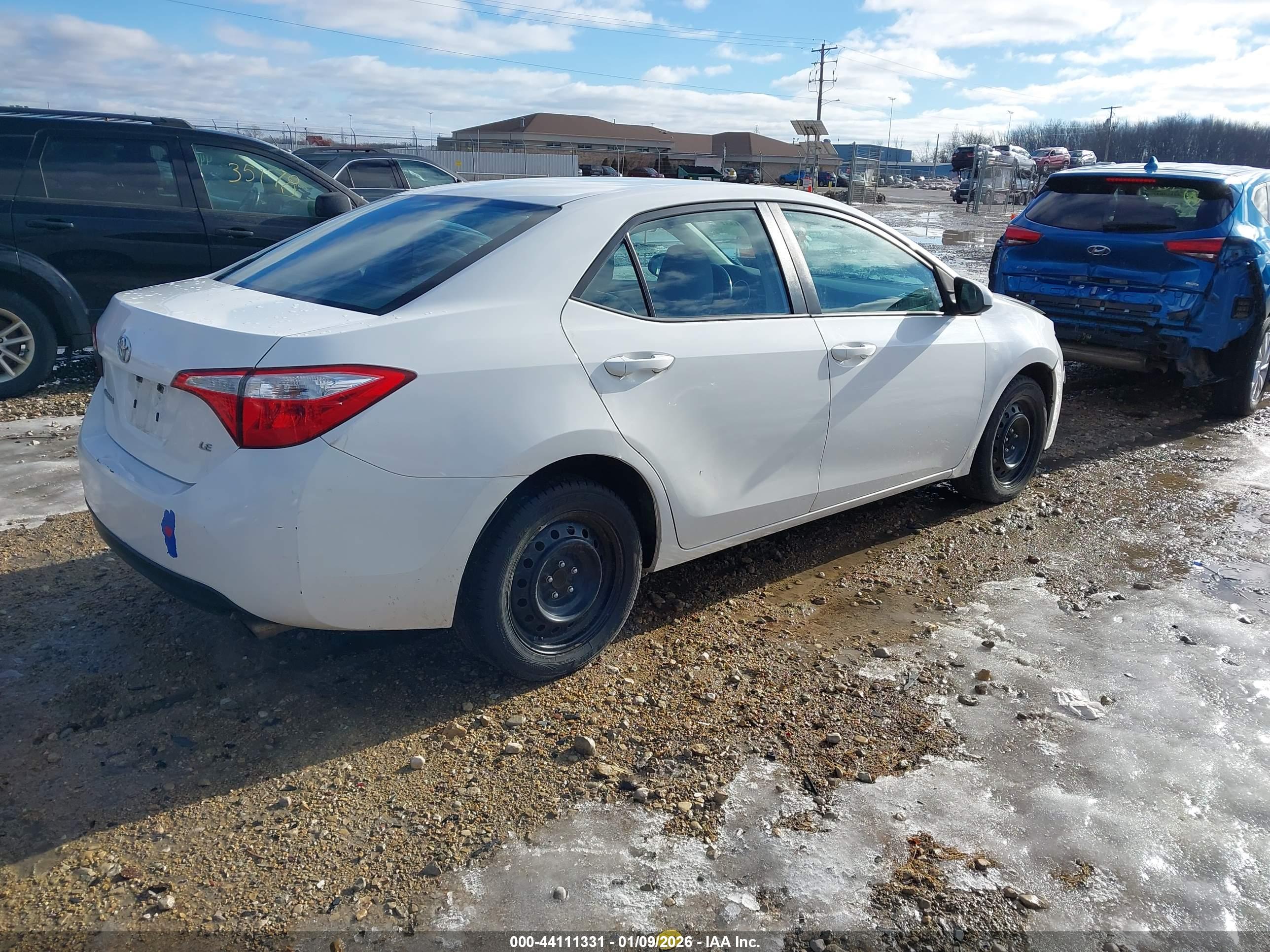 TOYOTA COROLLA image 4