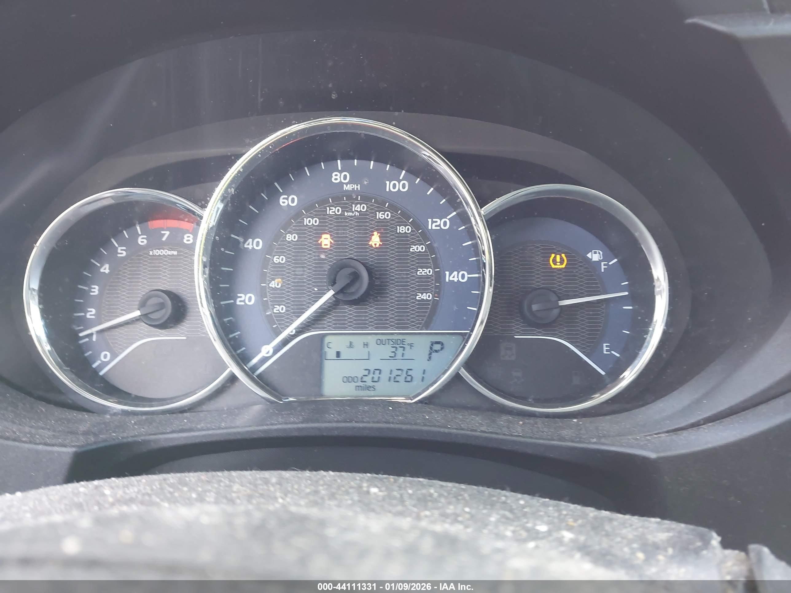 TOYOTA COROLLA image 7