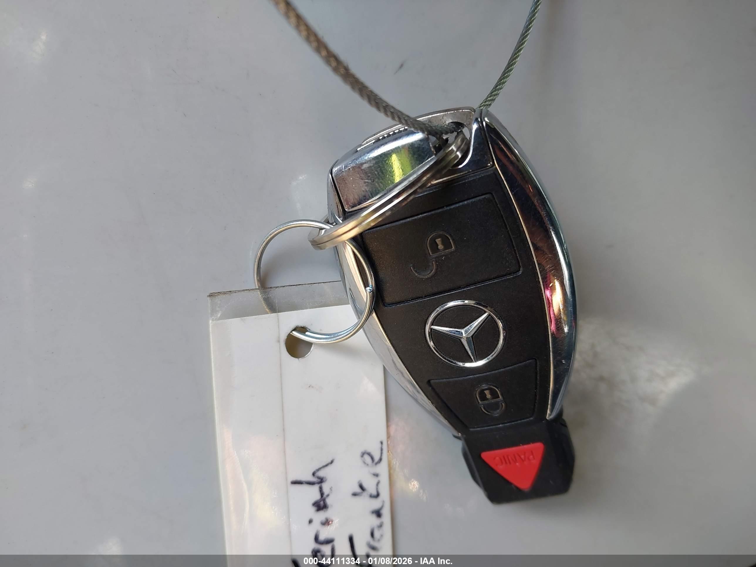 MERCEDES-BENZ GLK image 11