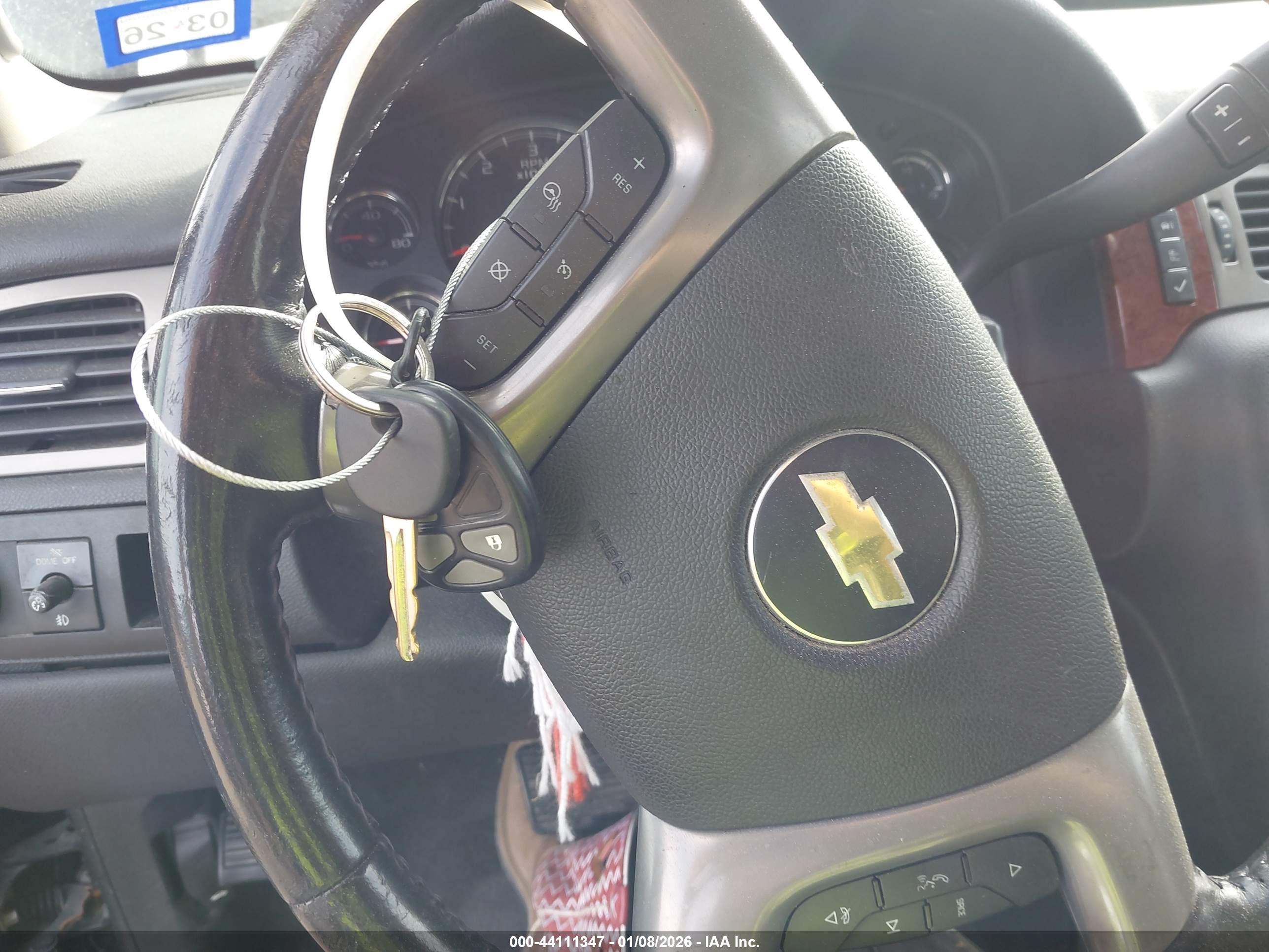 CHEVROLET TAHOE image 11