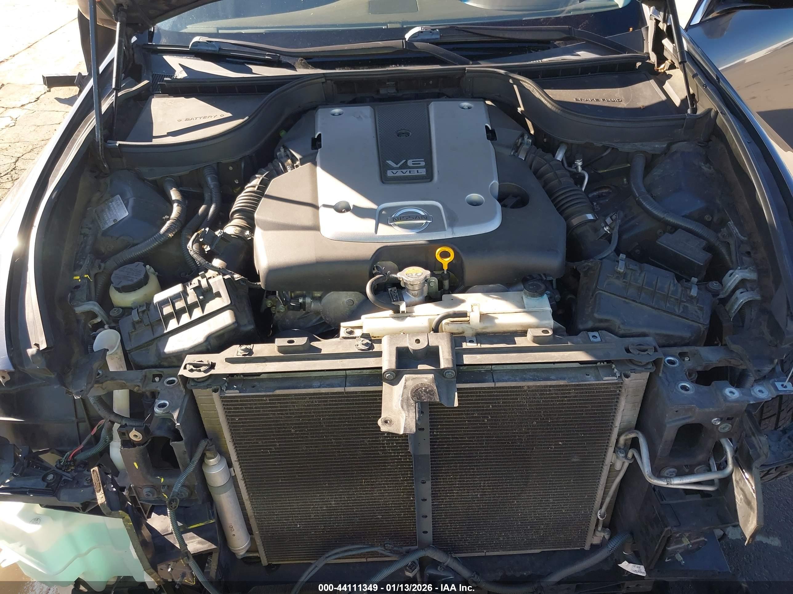 INFINITI G37 image 10