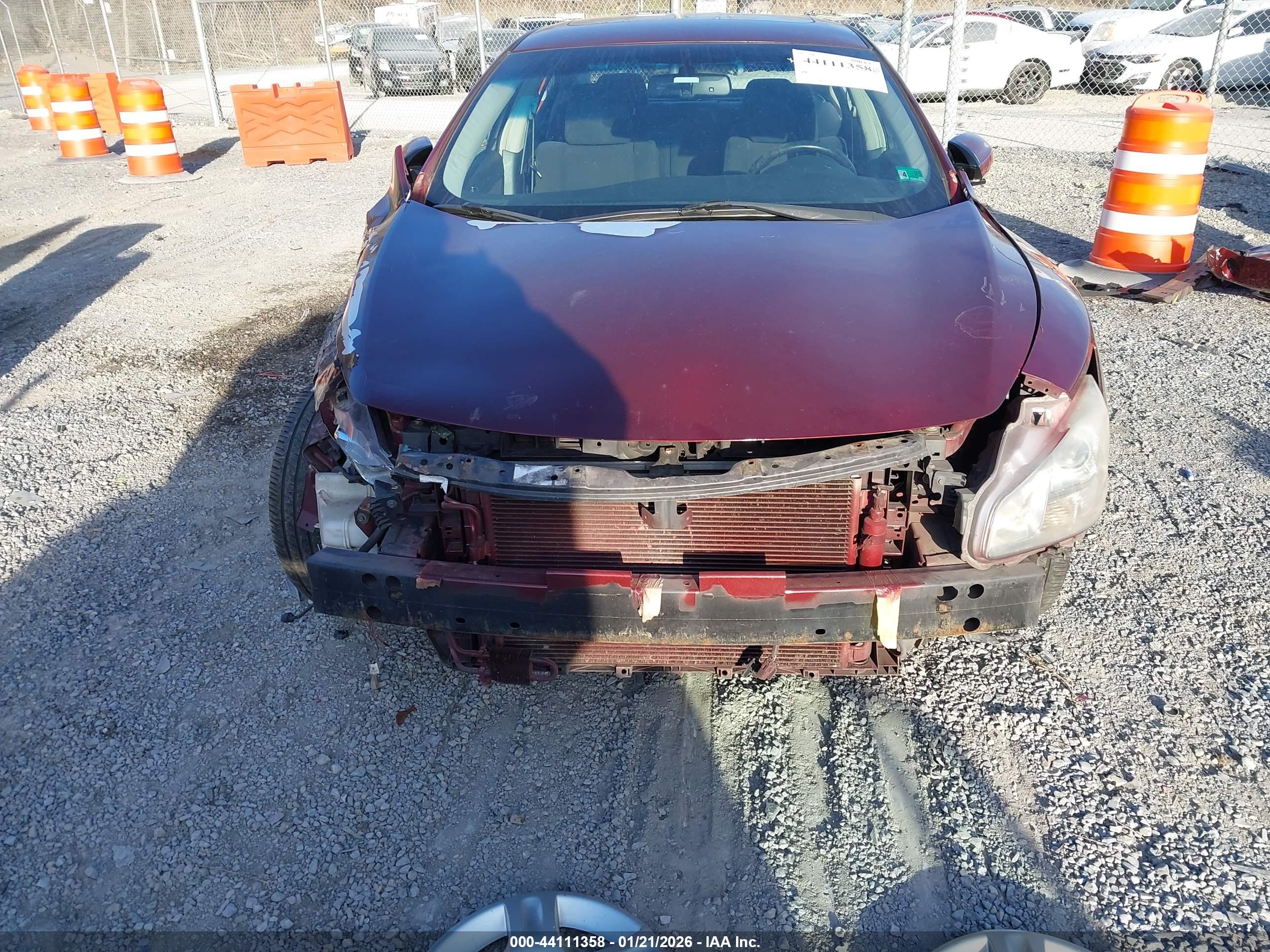 NISSAN MAXIMA image 6
