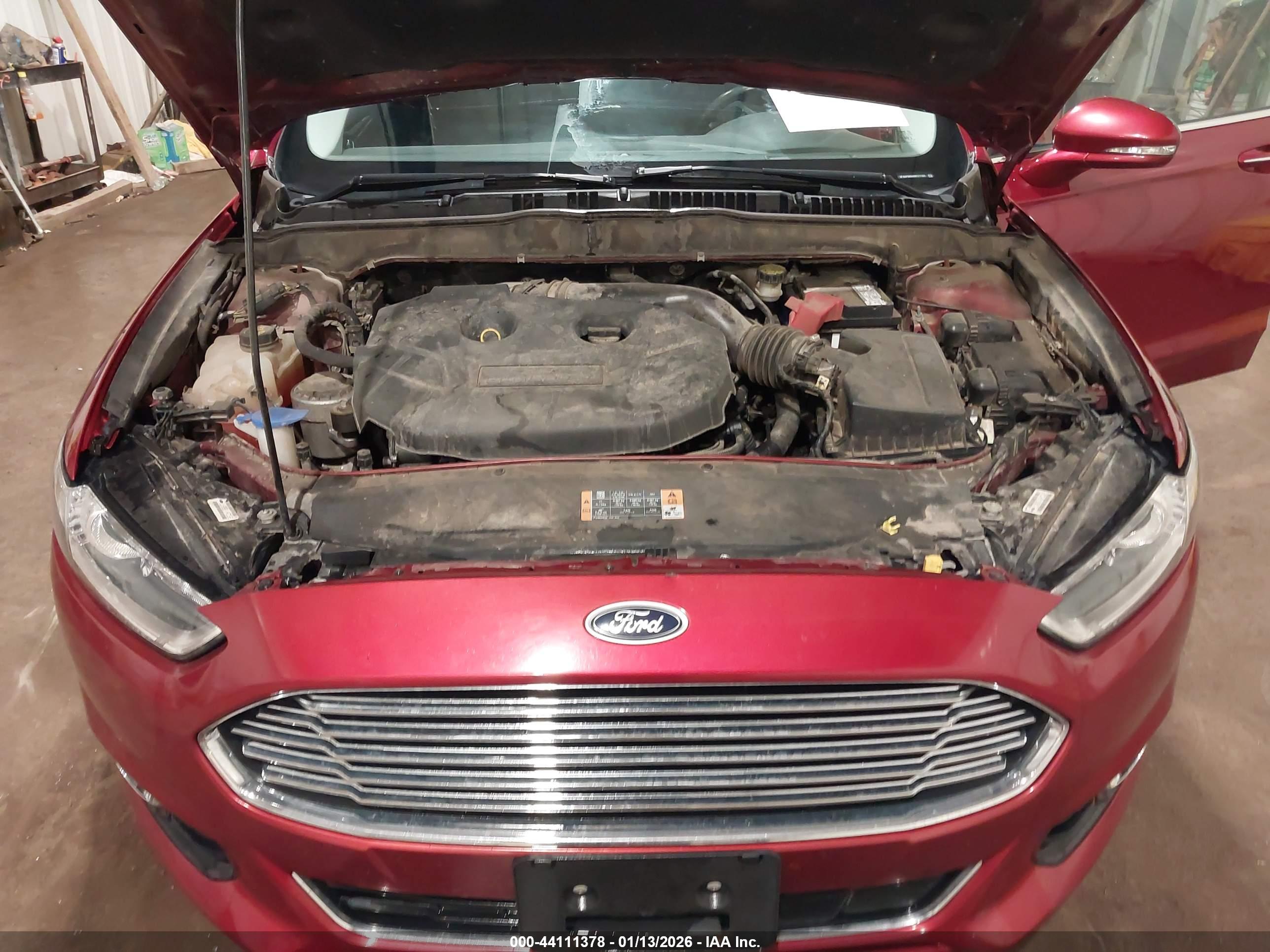 FORD FUSION image 10