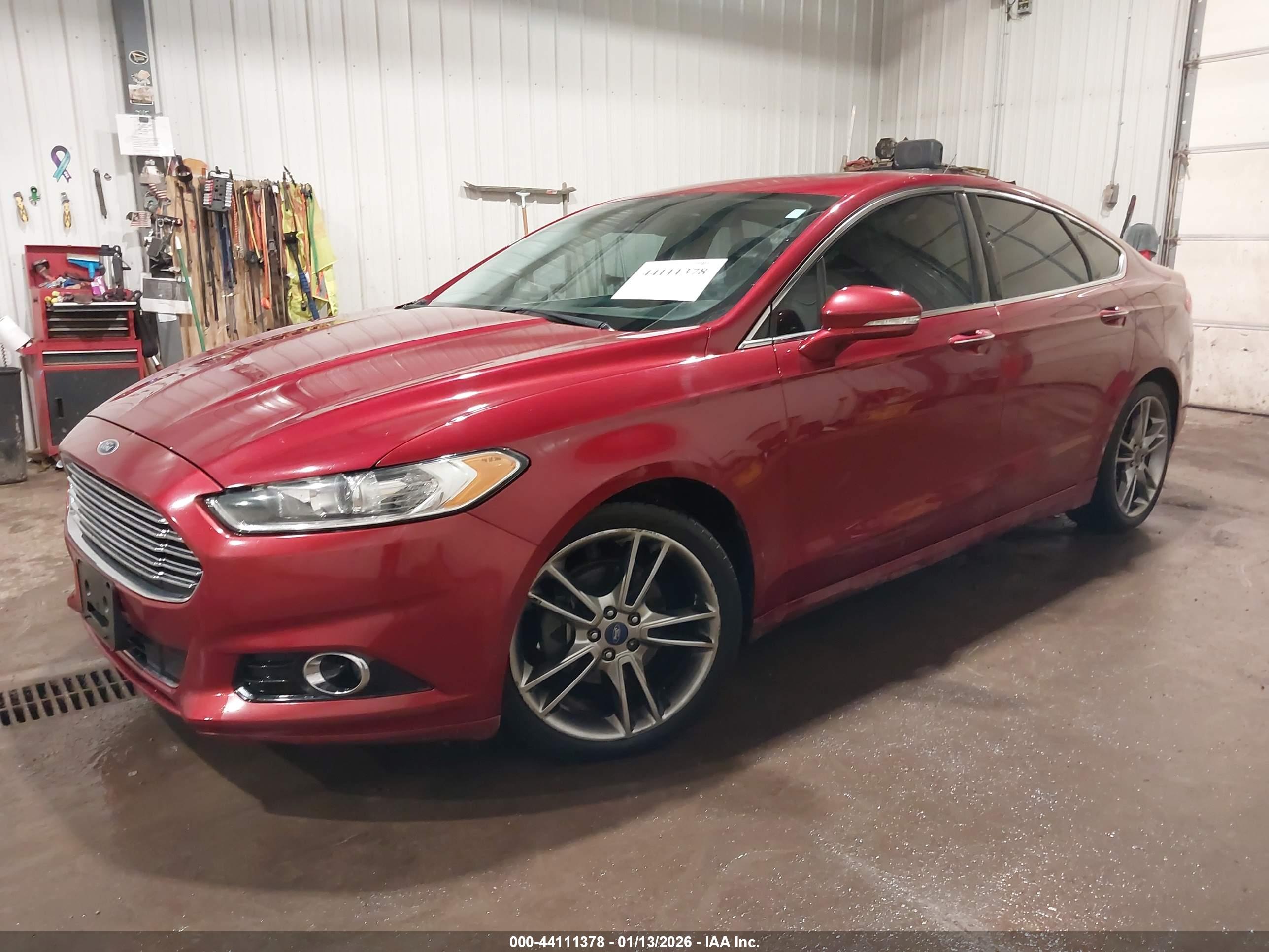 FORD FUSION image 2