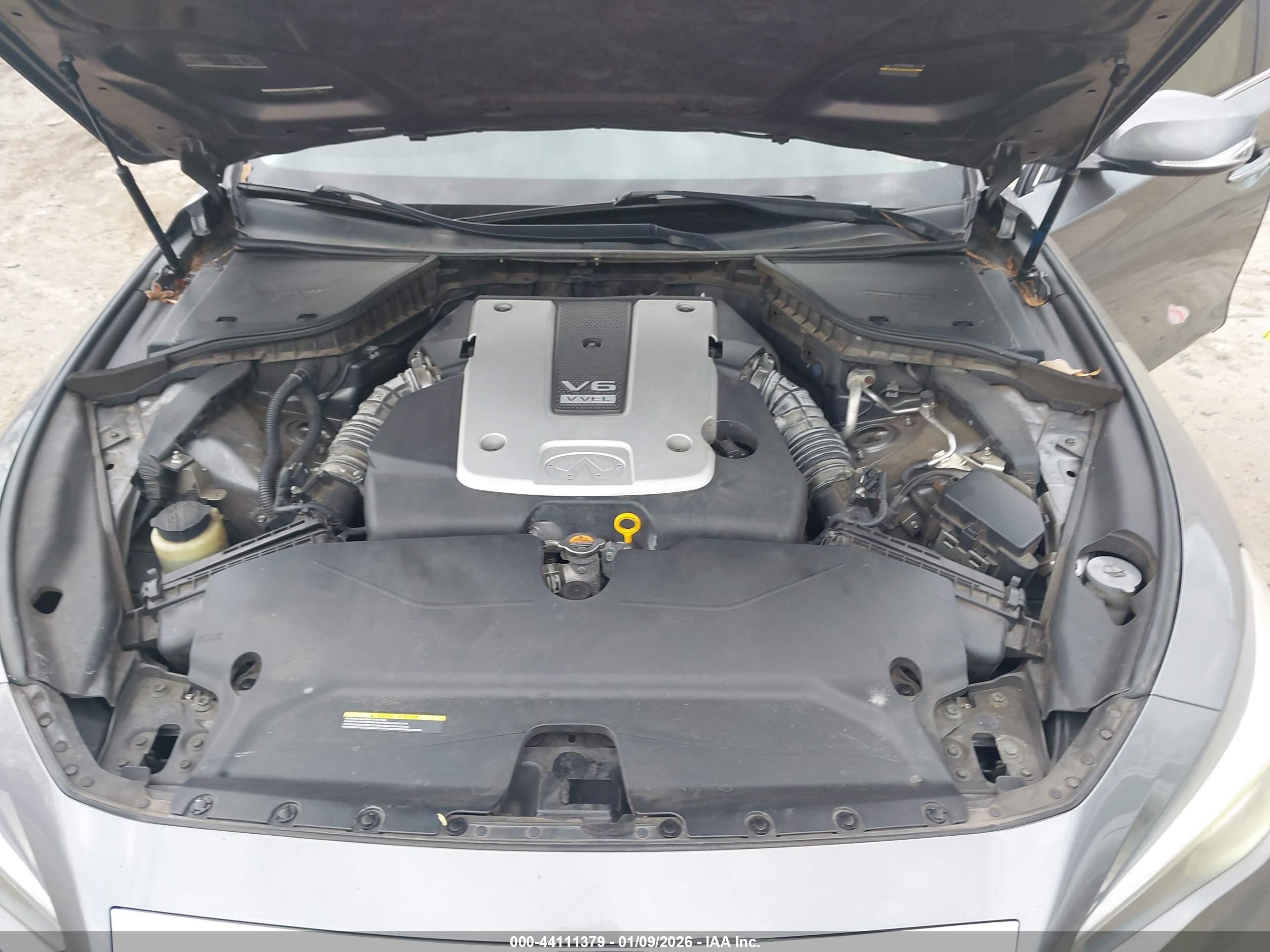 INFINITI Q50 image 10