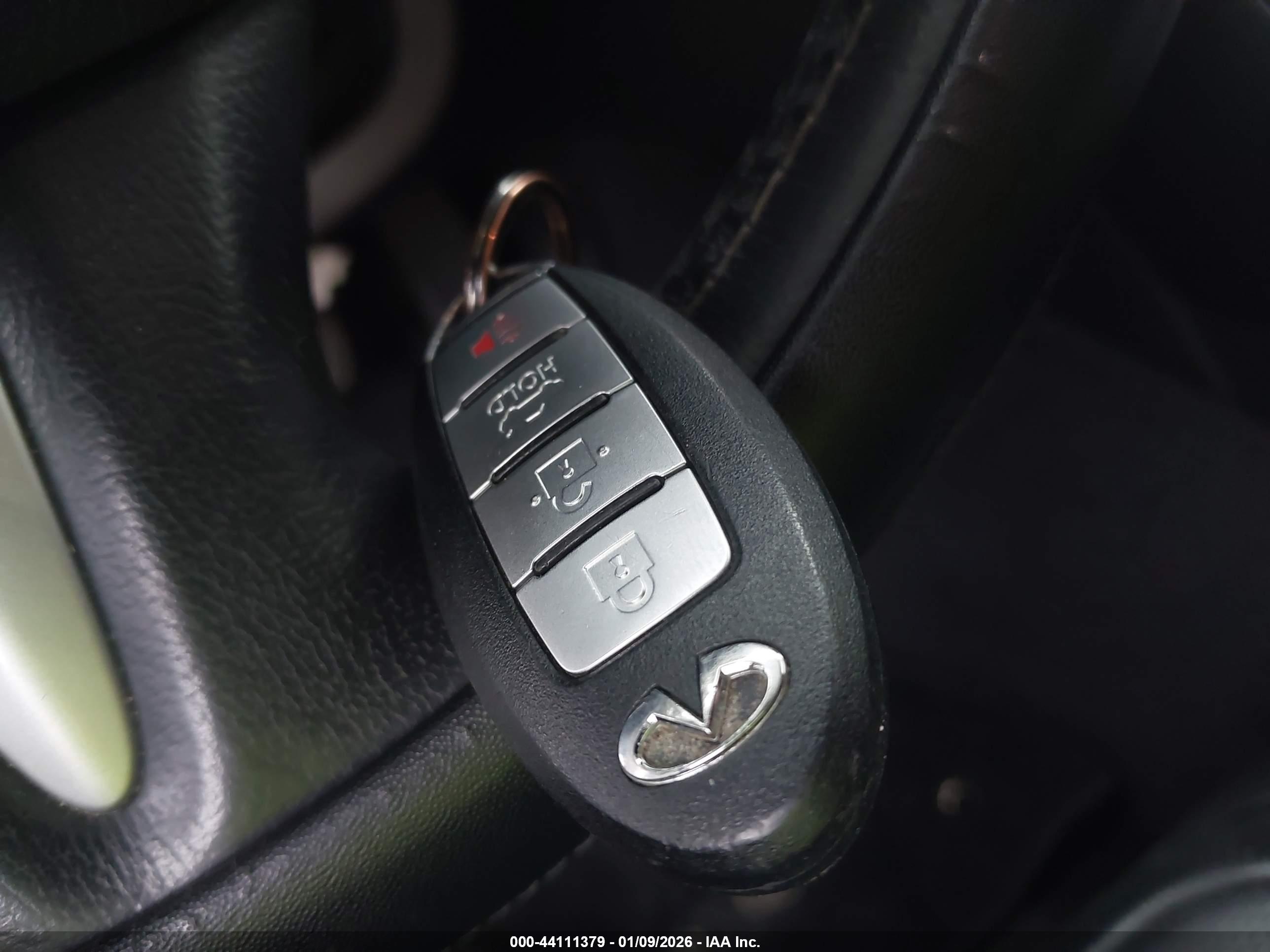INFINITI Q50 image 11