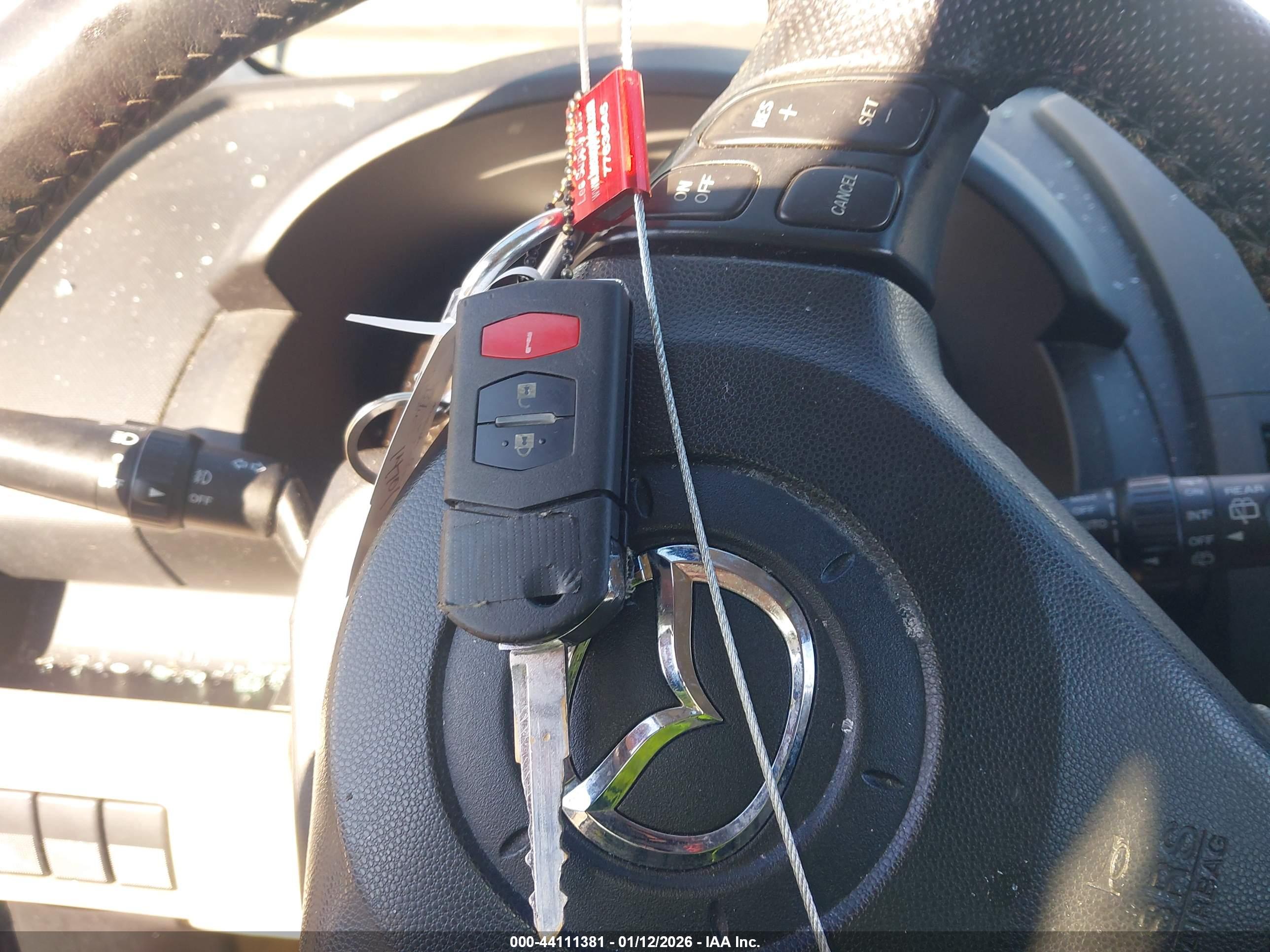 MAZDA MAZDA5 image 11