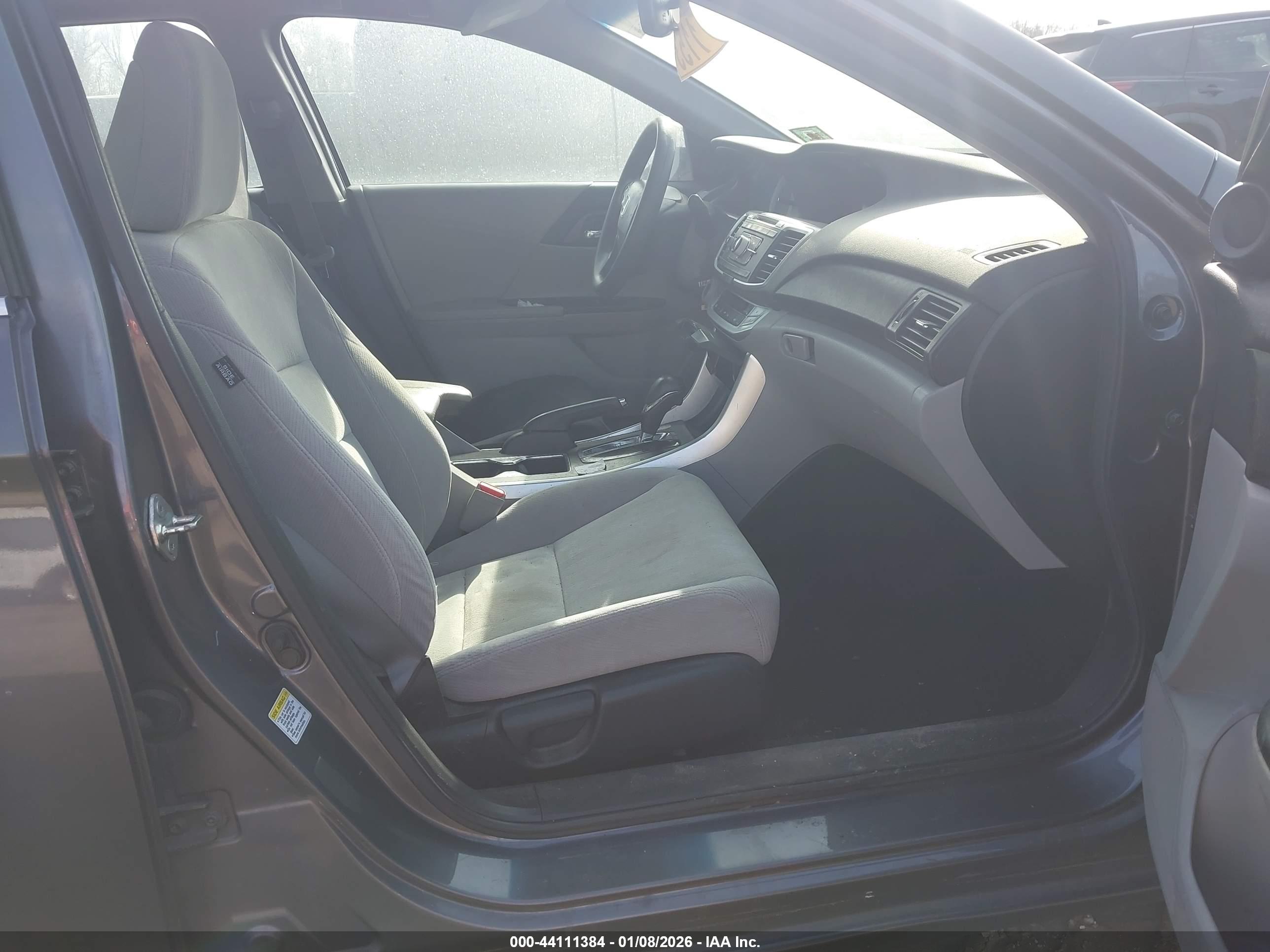 HONDA ACCORD image 5