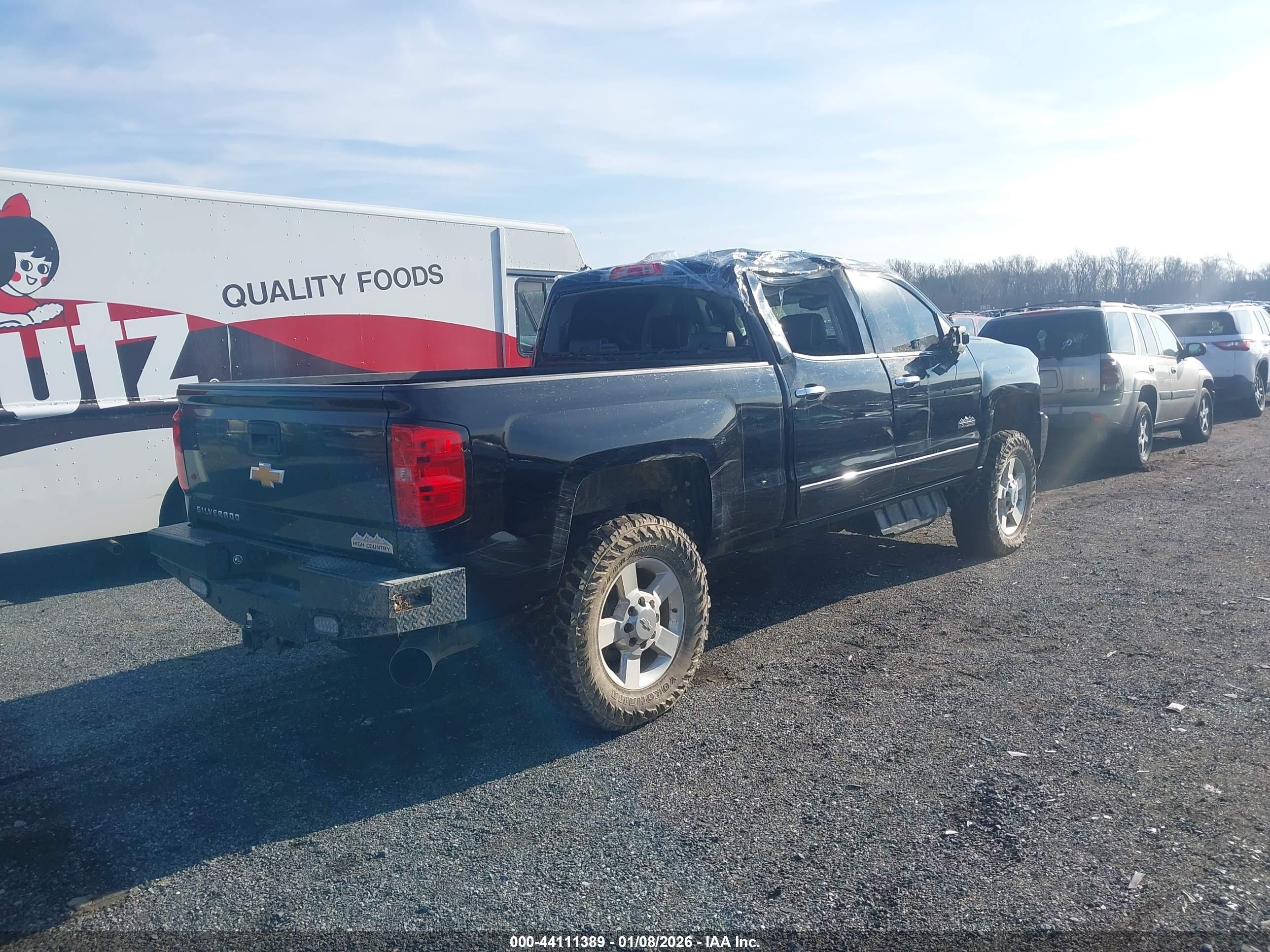 CHEVROLET SILVERADO image 4