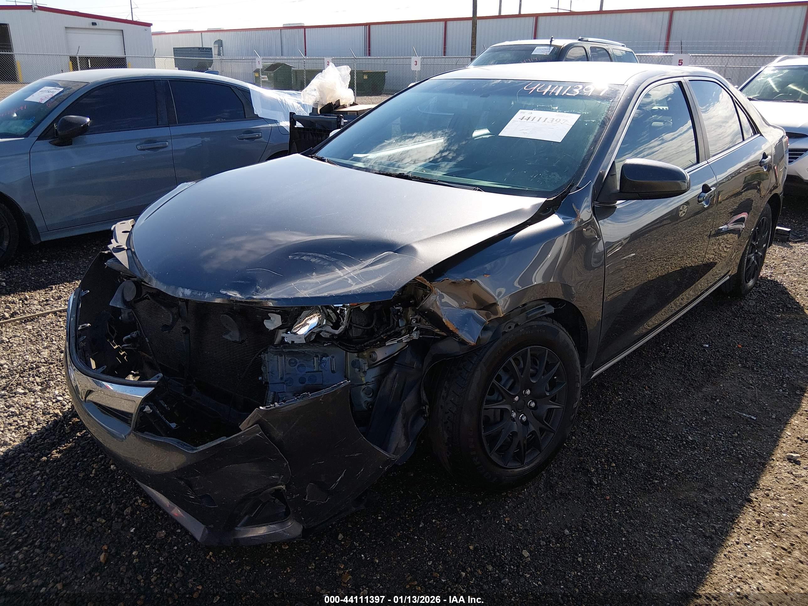 TOYOTA CAMRY image 6