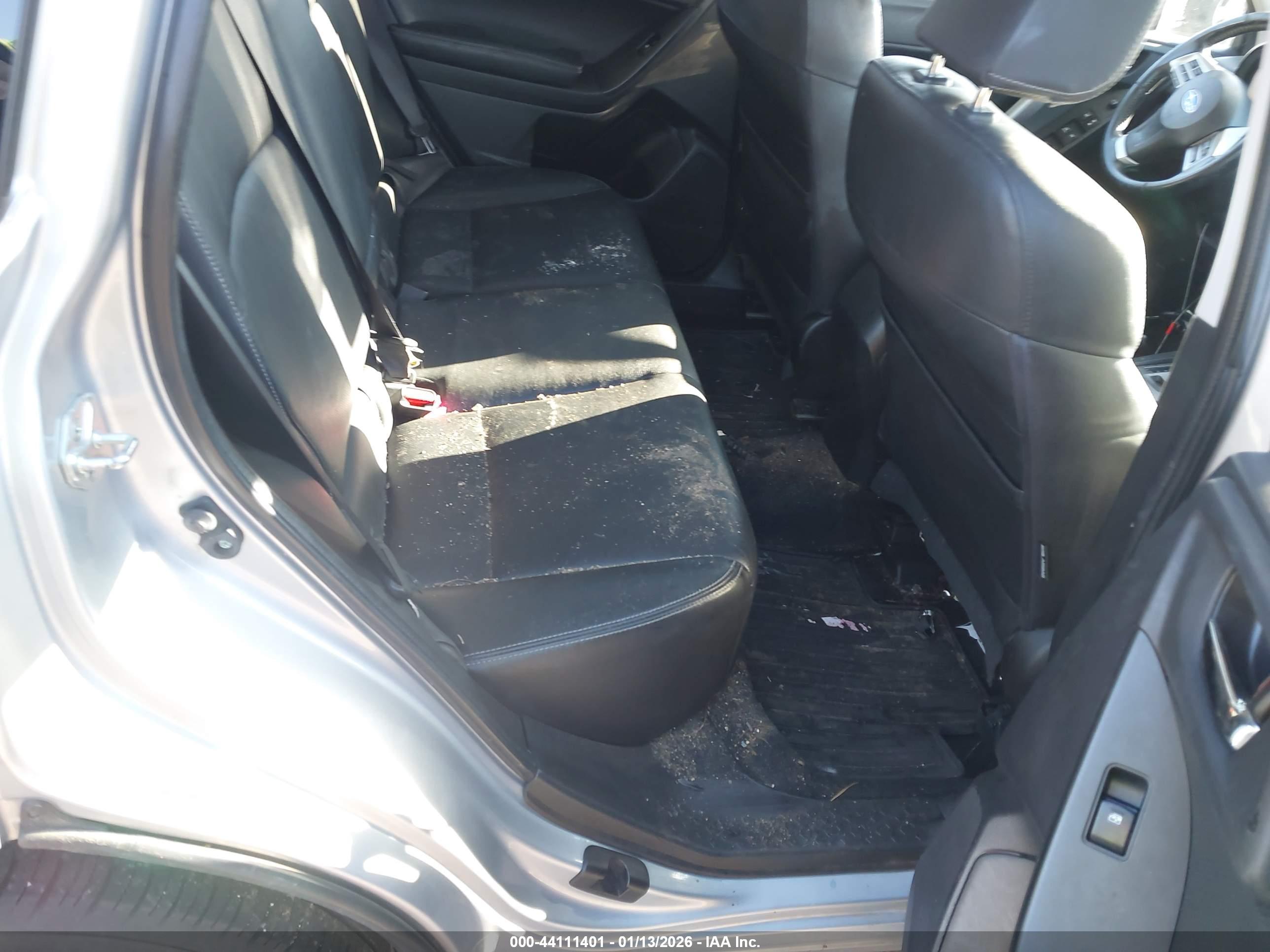 SUBARU FORESTER image 8
