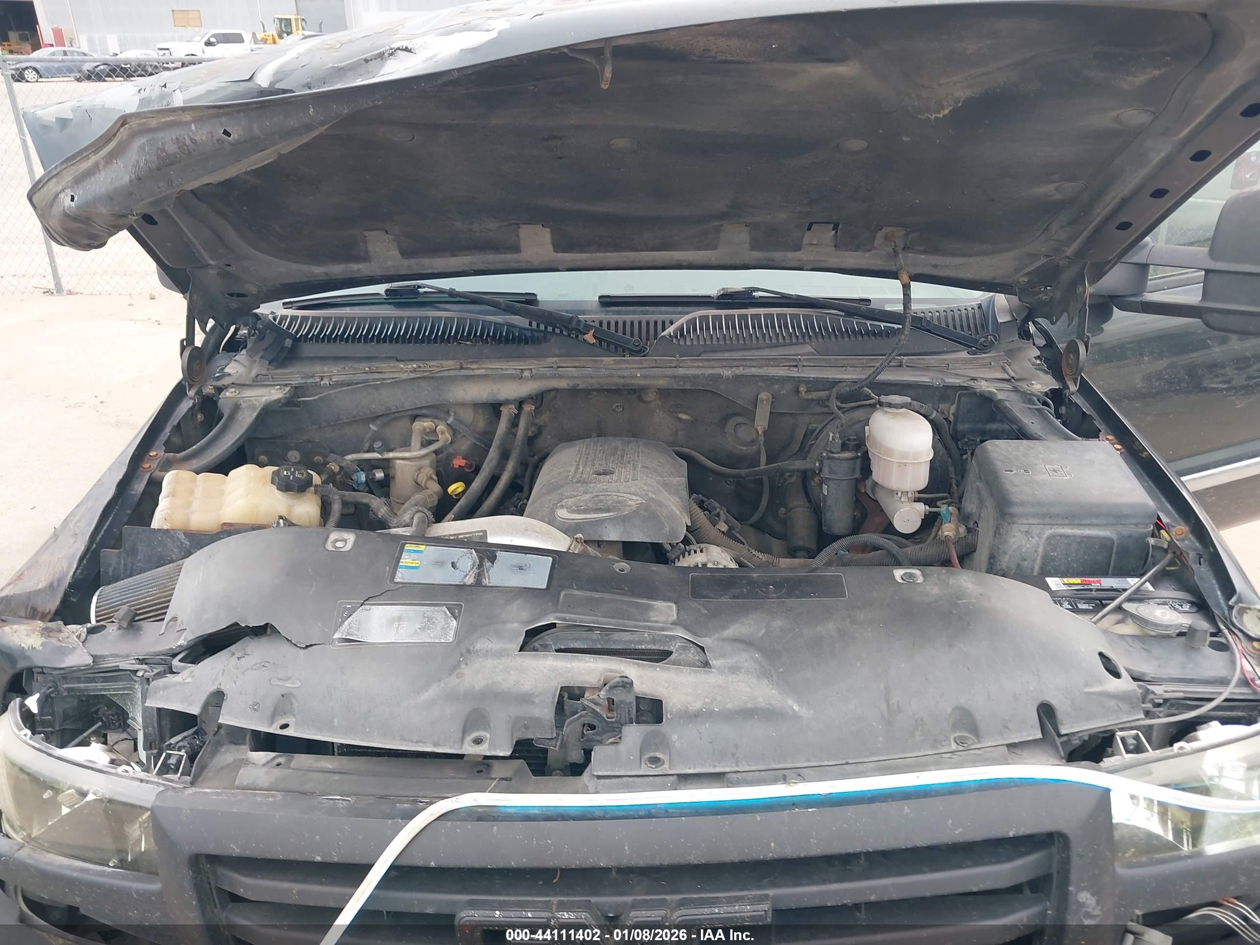 GMC SIERRA image 10