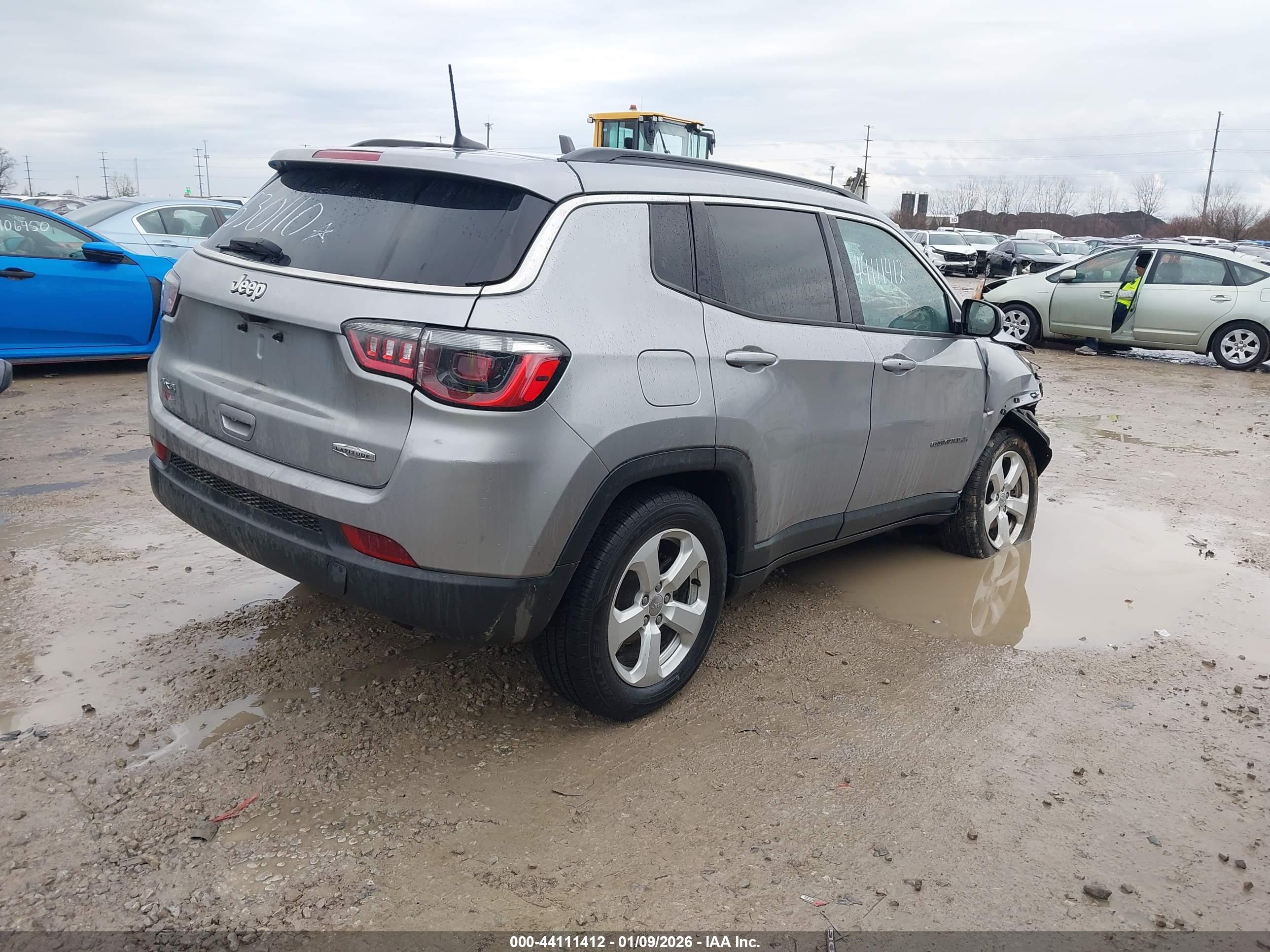 JEEP COMPASS image 4