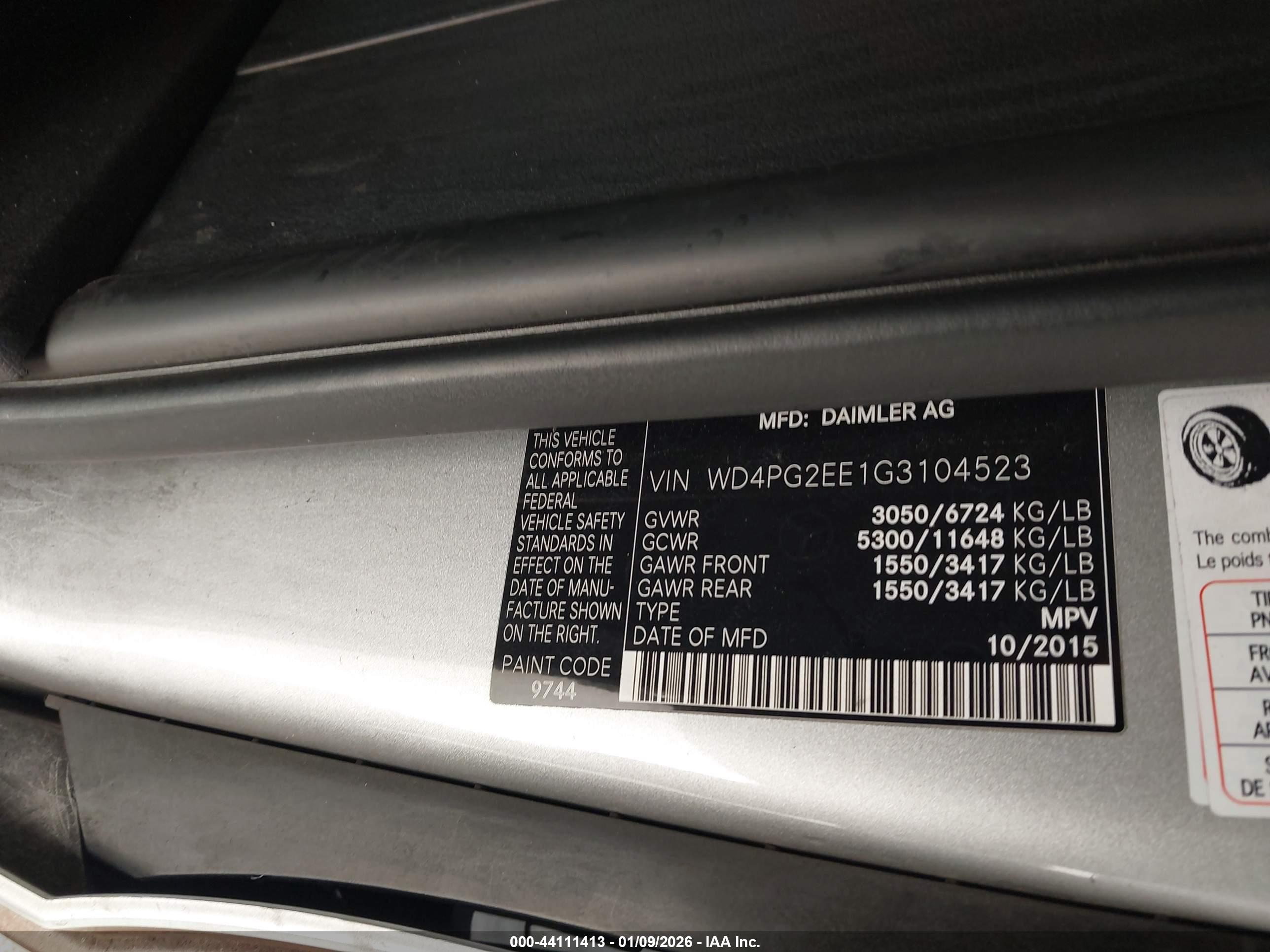 MERCEDES-BENZ METRIS image 9