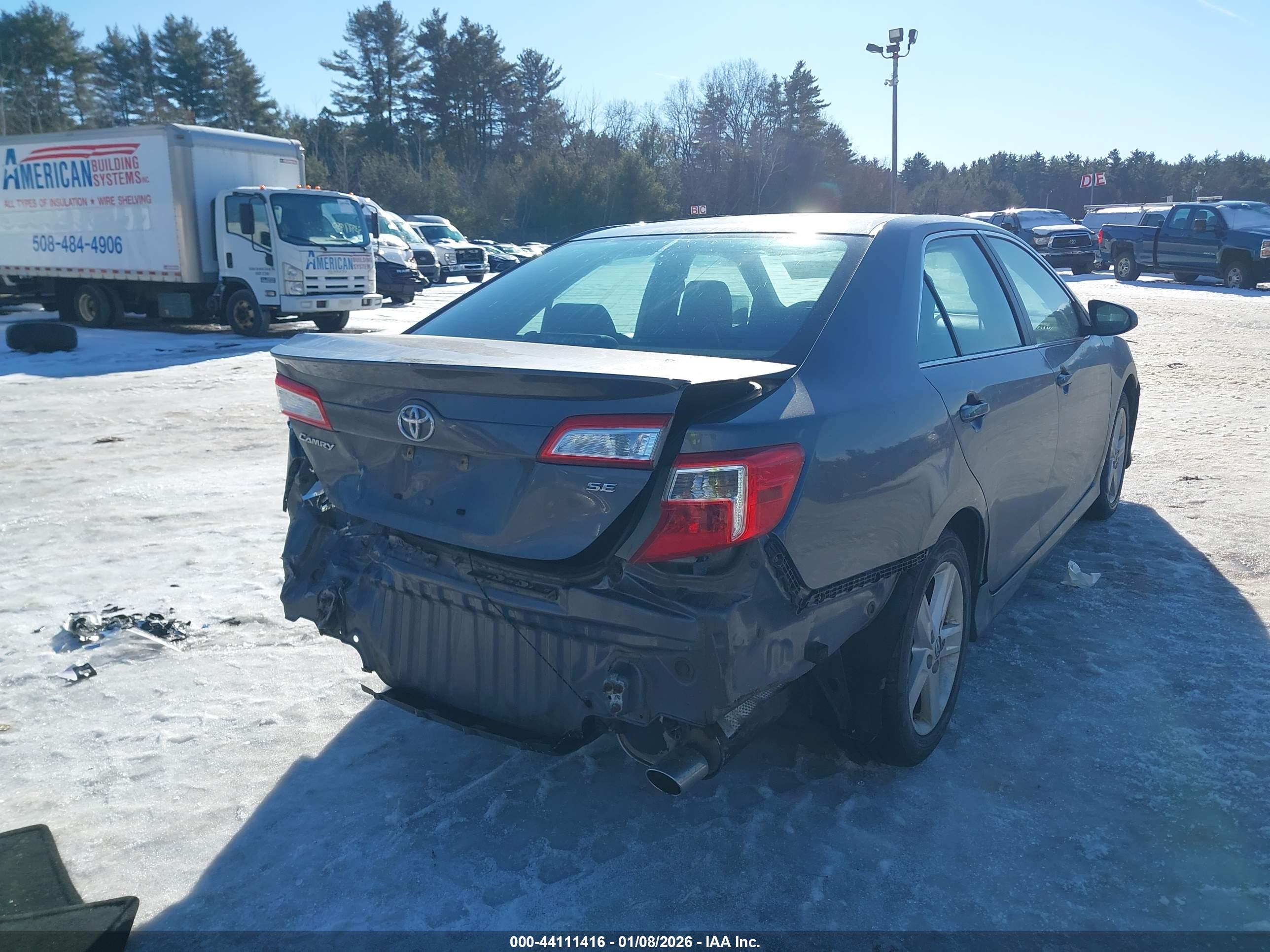 TOYOTA CAMRY image 4