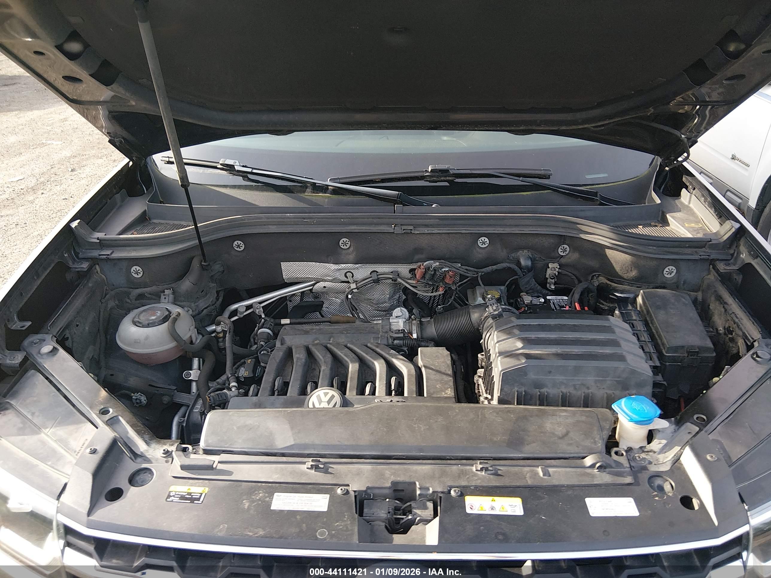 VOLKSWAGEN ATLAS image 10