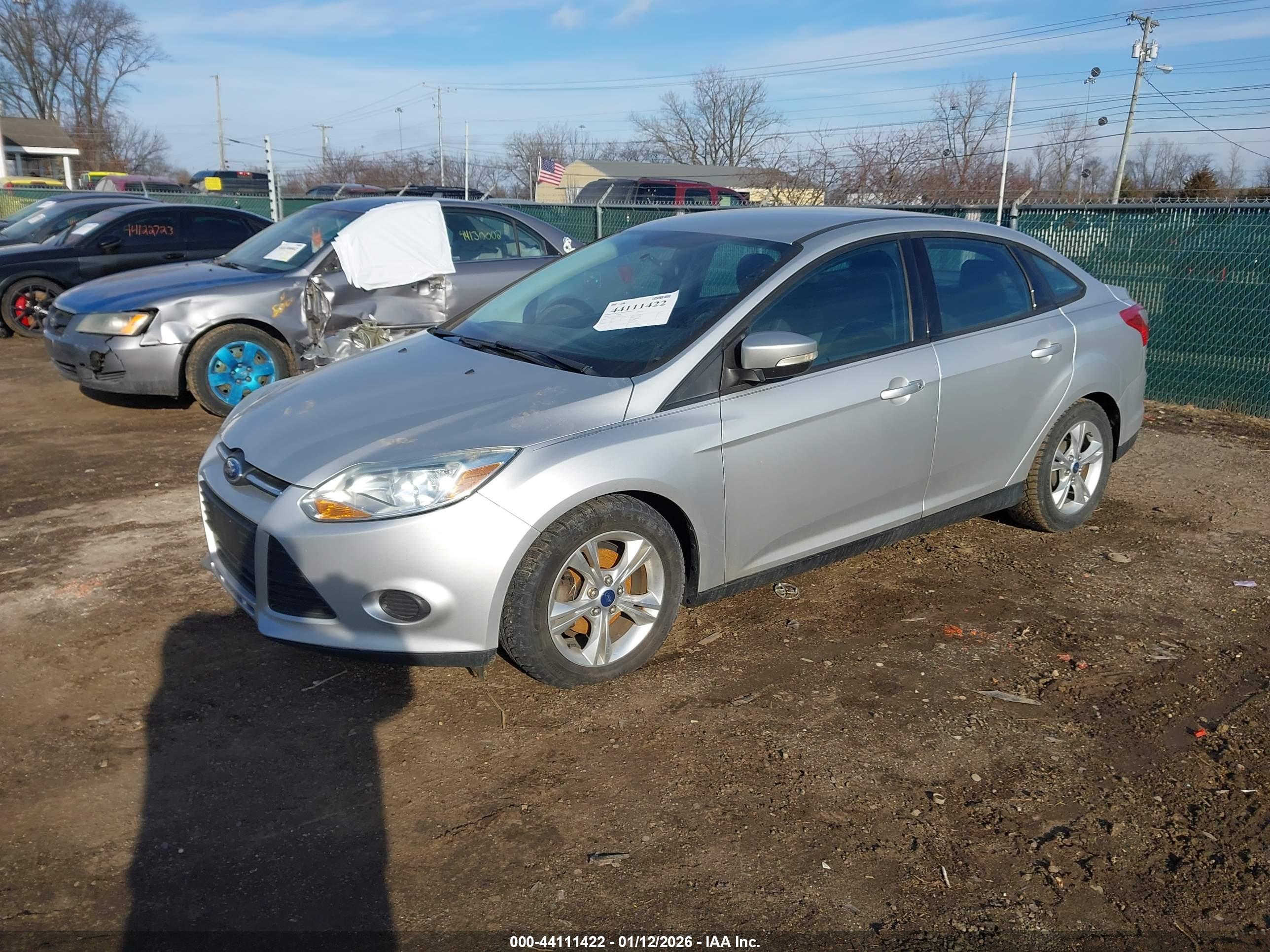 FORD FOCUS image 2