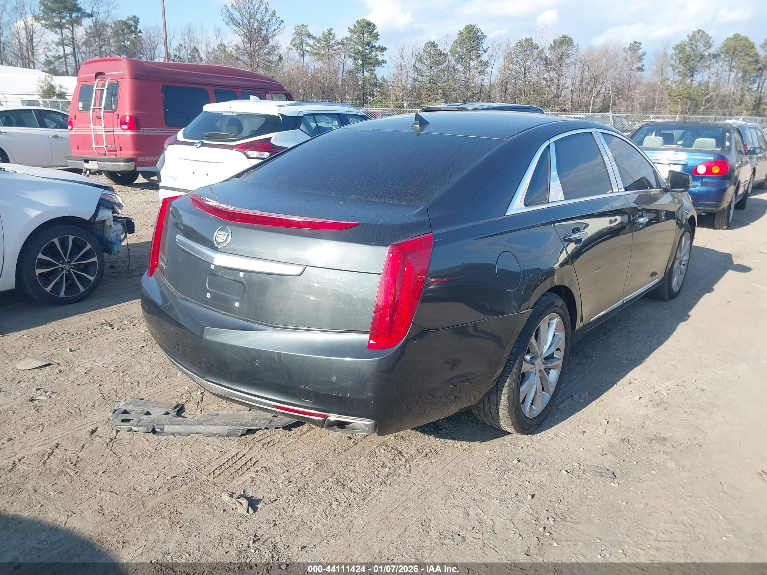 CADILLAC XTS image 4
