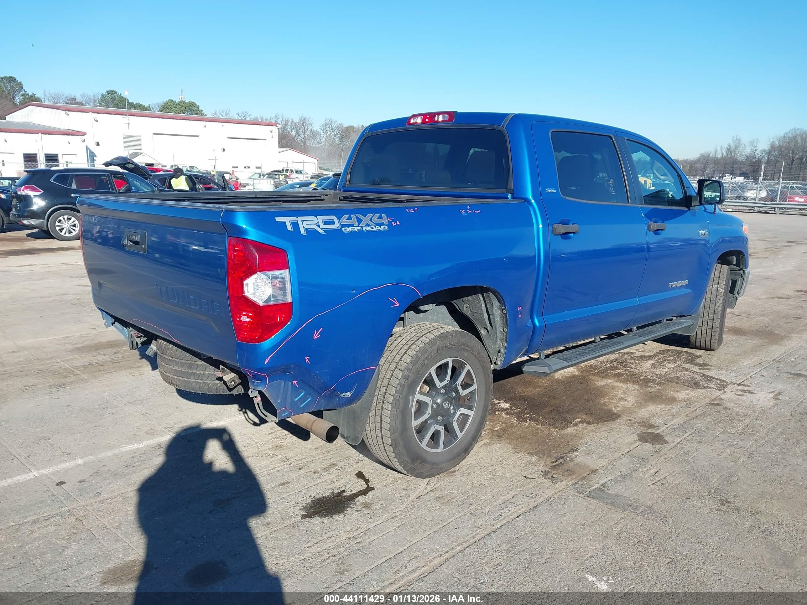 TOYOTA TUNDRA image 4