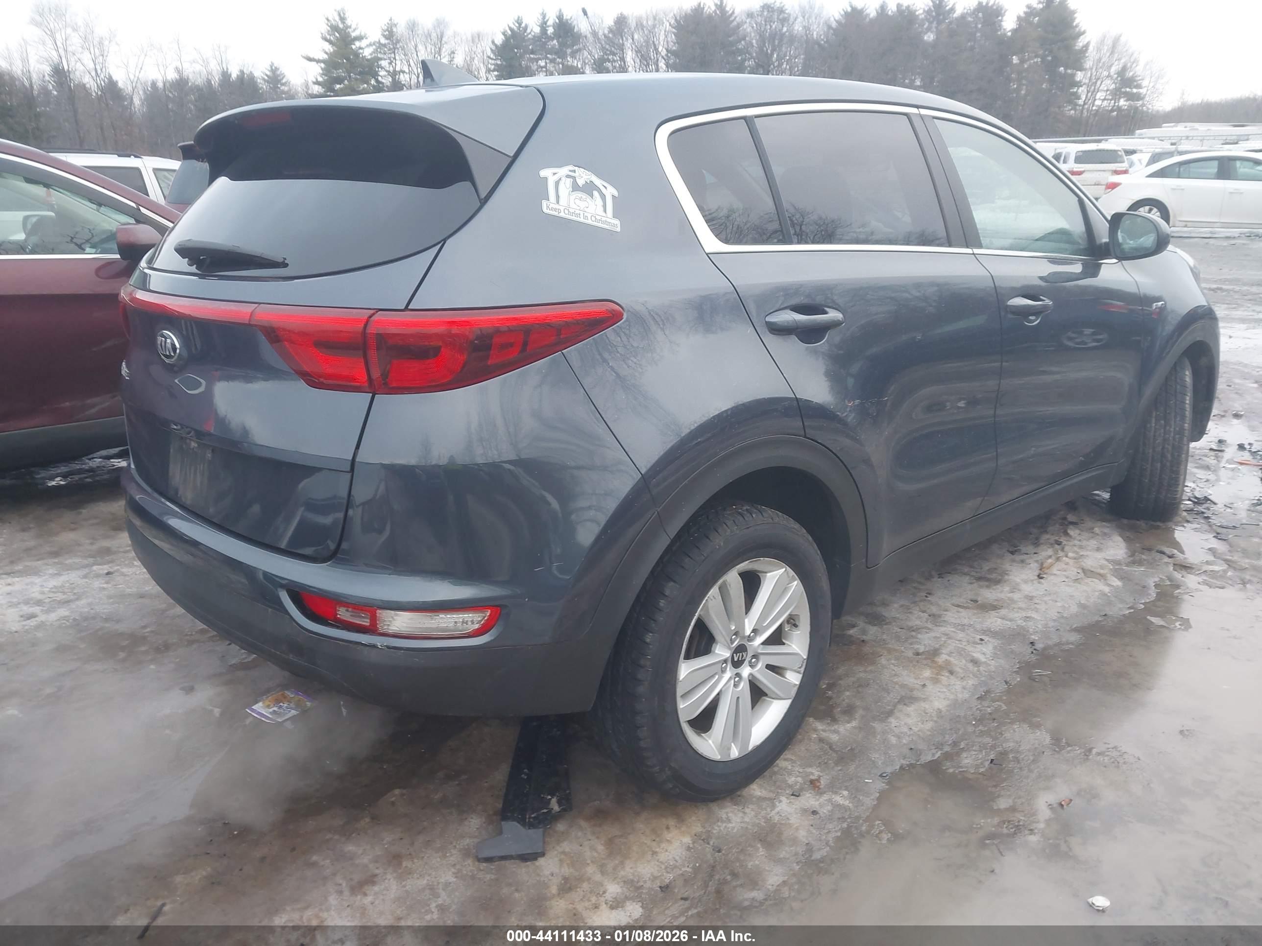 KIA SPORTAGE image 4