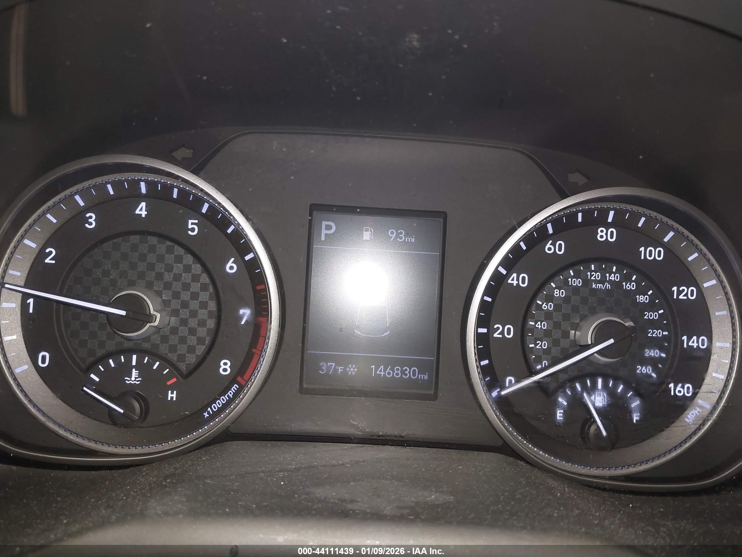HYUNDAI ELANTRA image 7