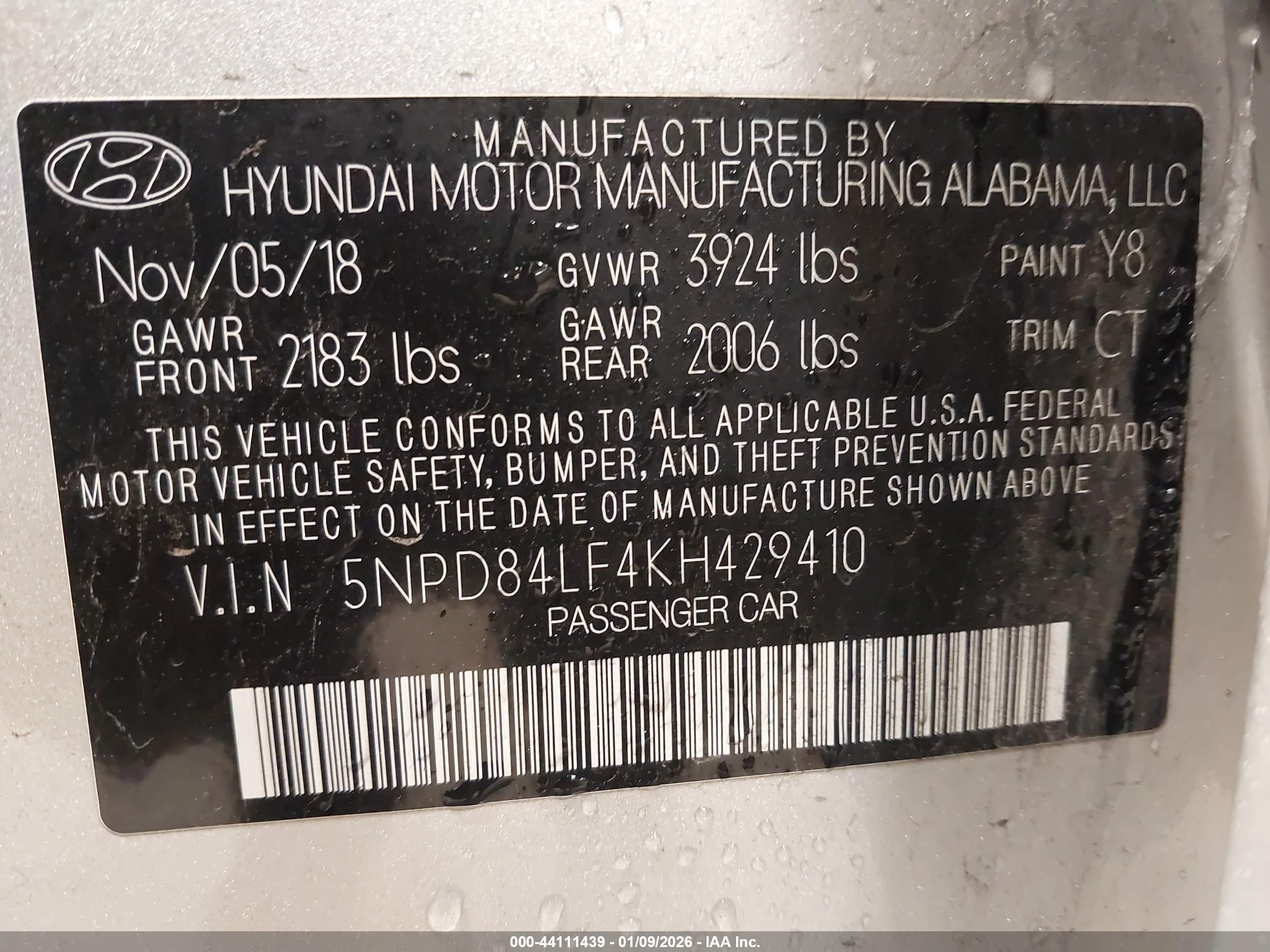 HYUNDAI ELANTRA image 9