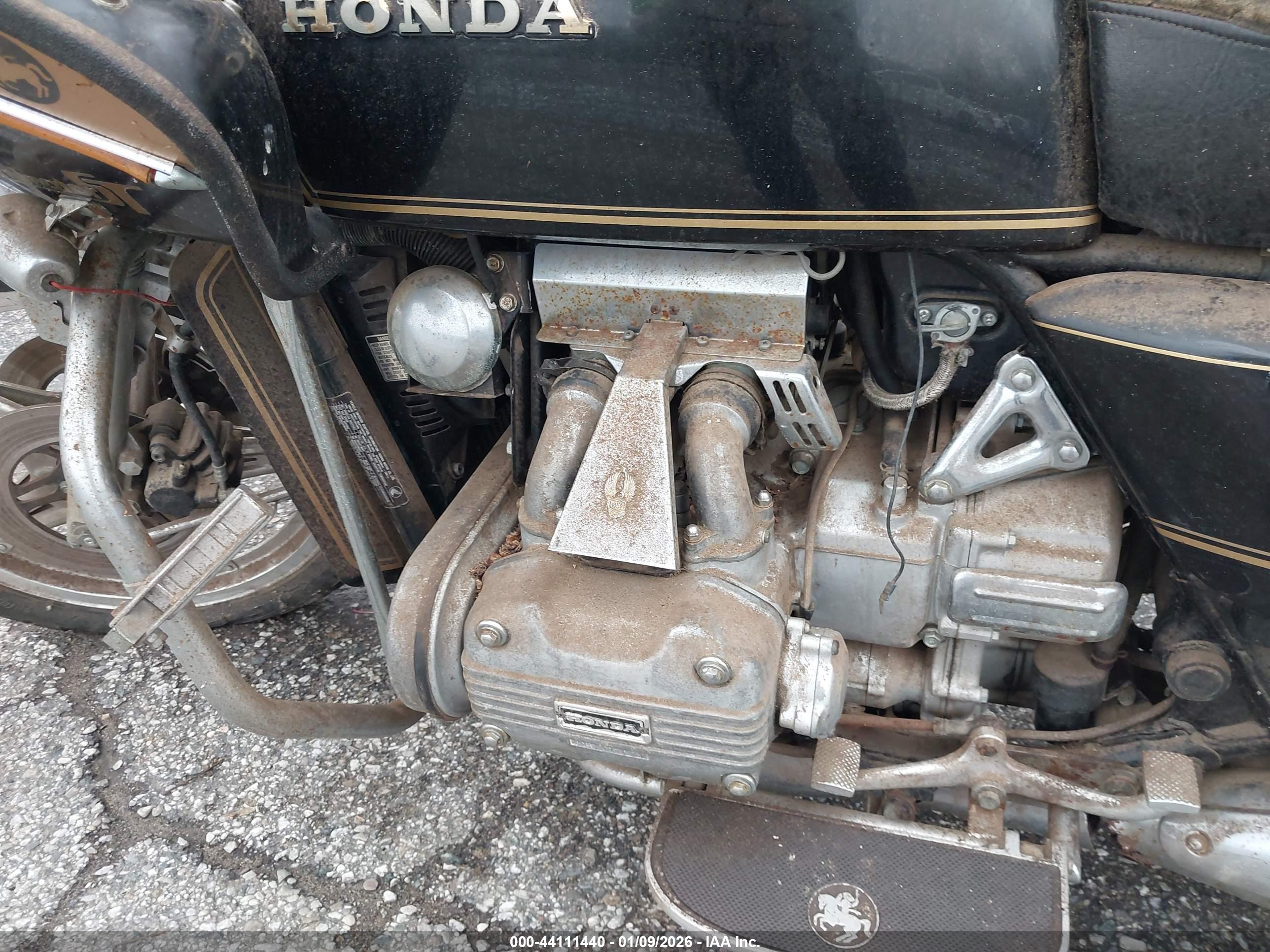 HONDA GOLDWING image 10